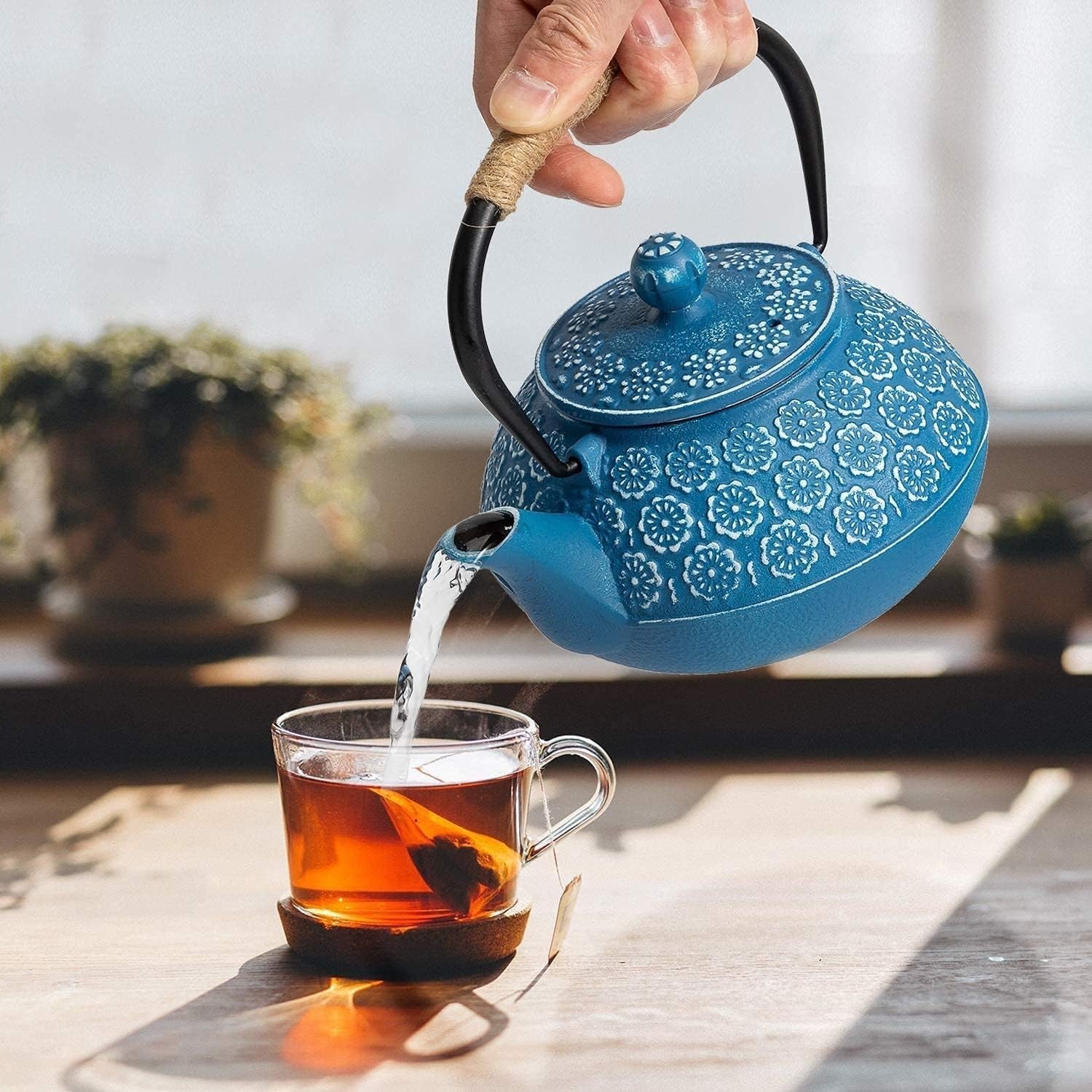 Cast Iron Teapot 900ml Japanese Tetsubin Tea Pot w/ Infuser Blue