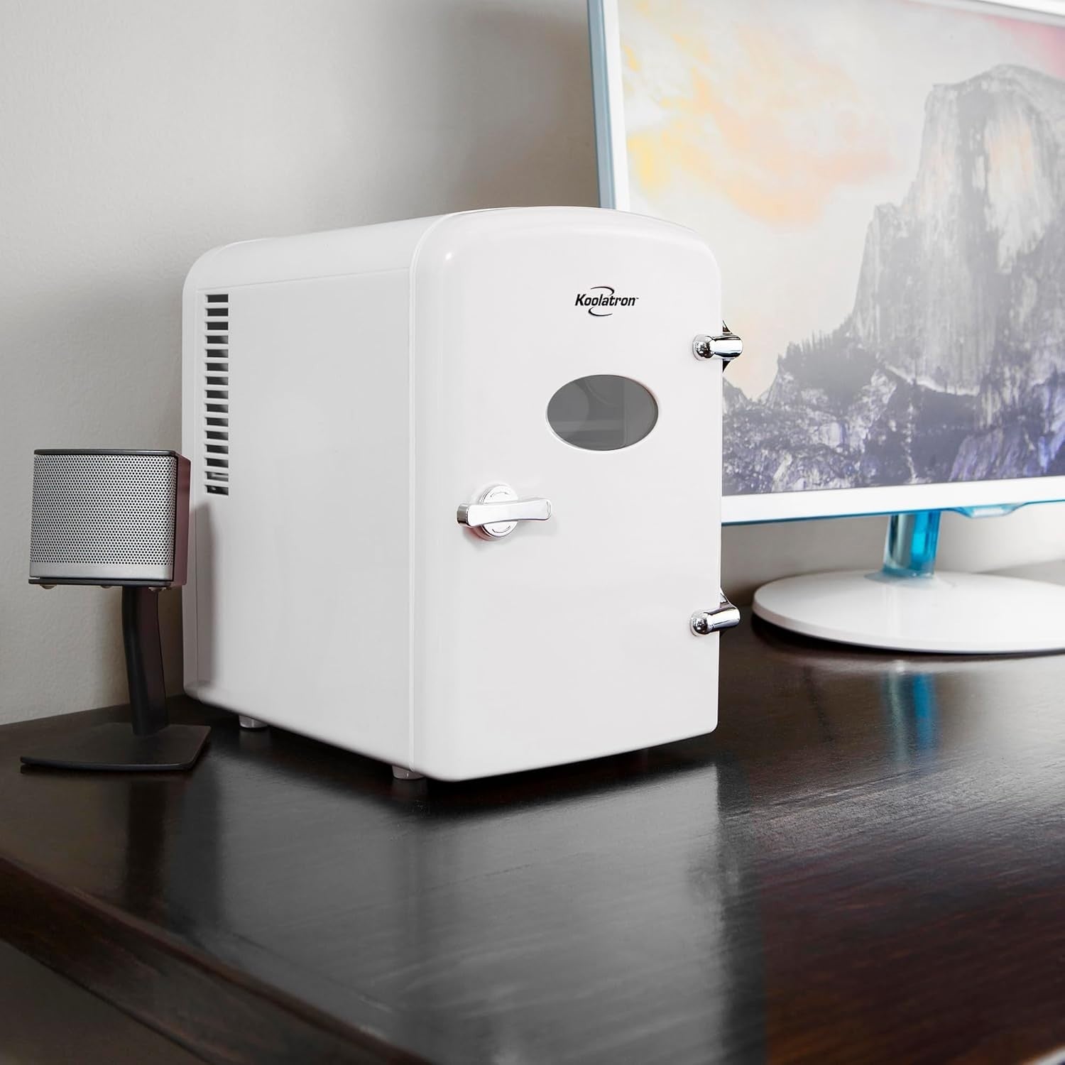 4L Mini Fridge Portable Retro Cooler Bedroom Office Dorm White