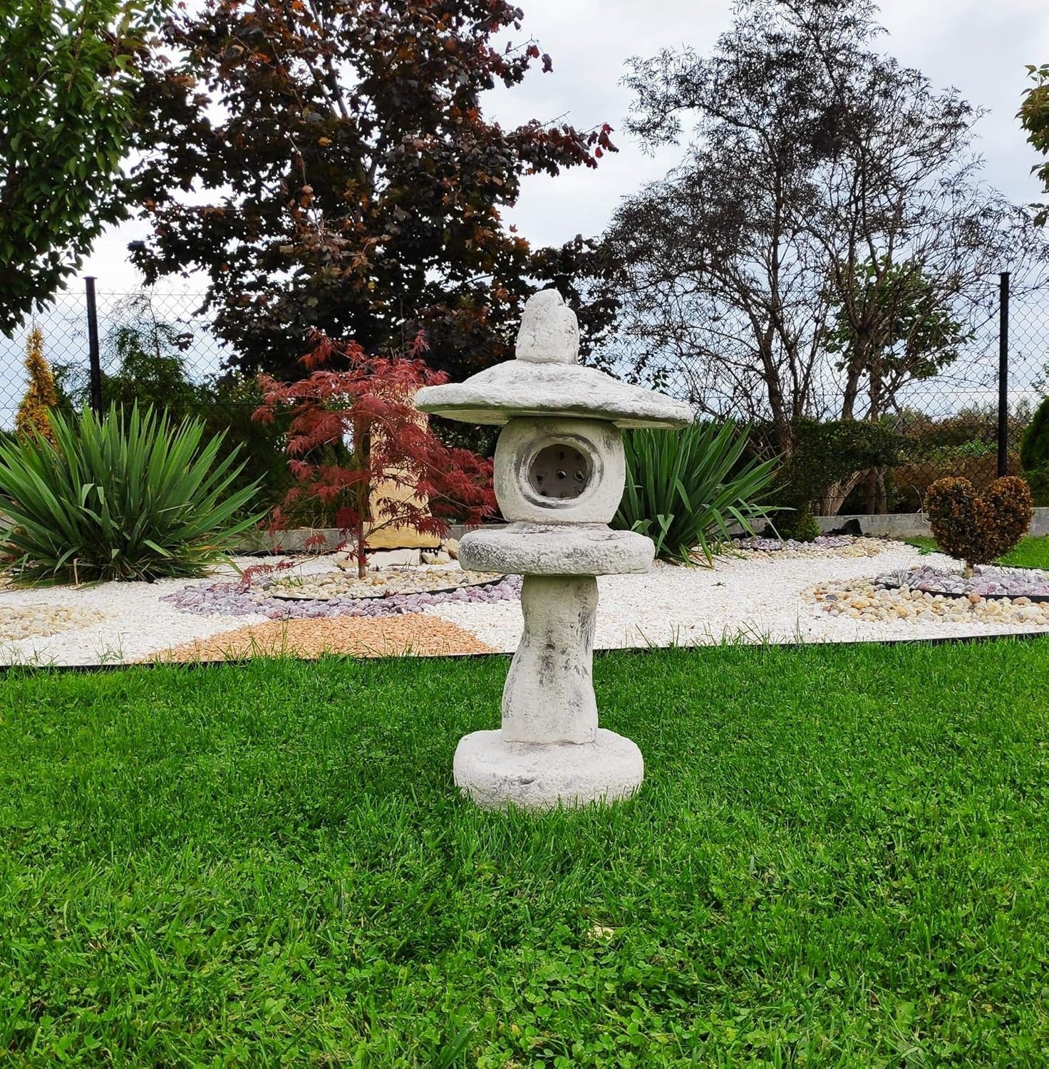 Japanese Stone Pagoda Garden Lantern White Outdoor Ornament