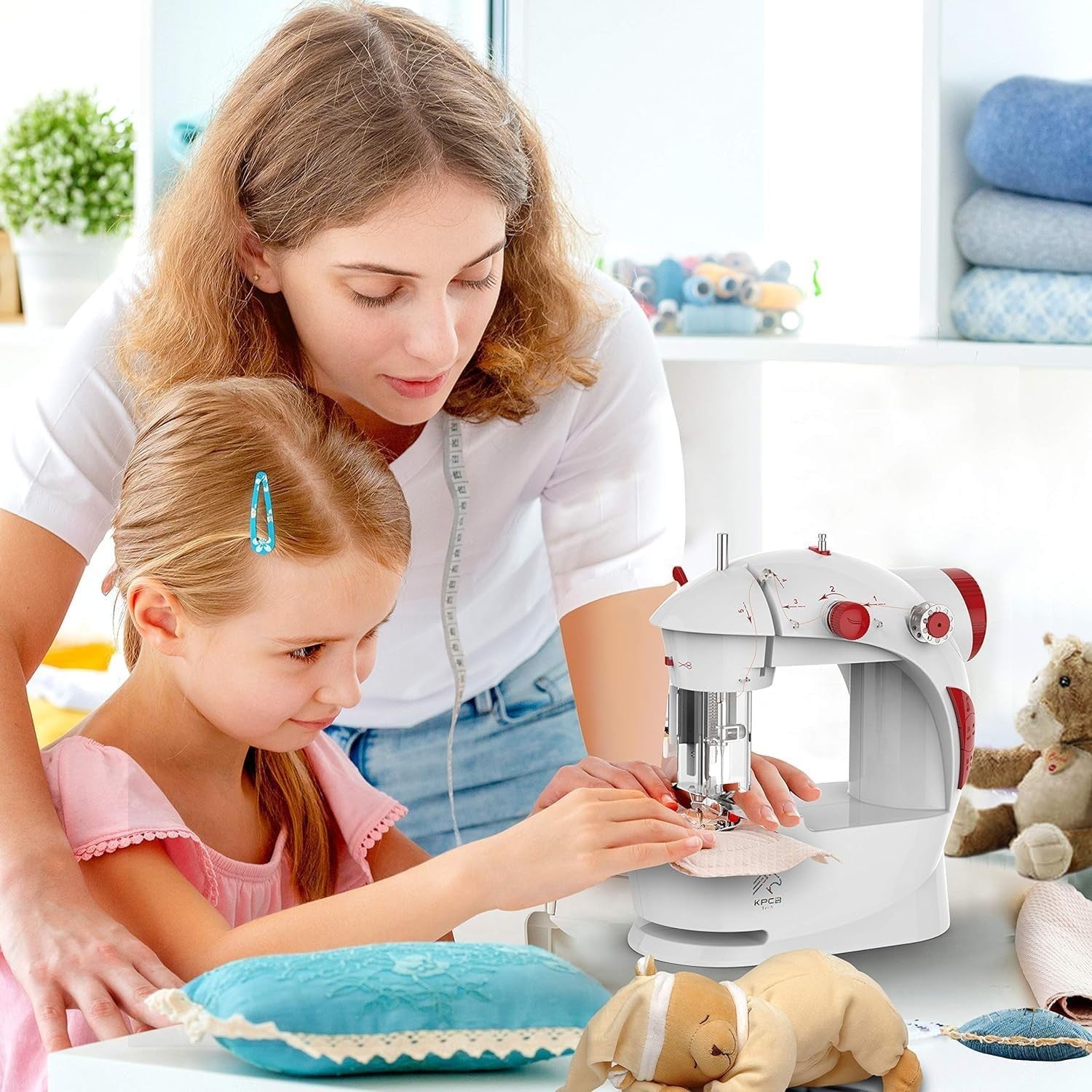 Mini Sewing Machine for Beginners Kids Portable Electric DIY Craft Kit