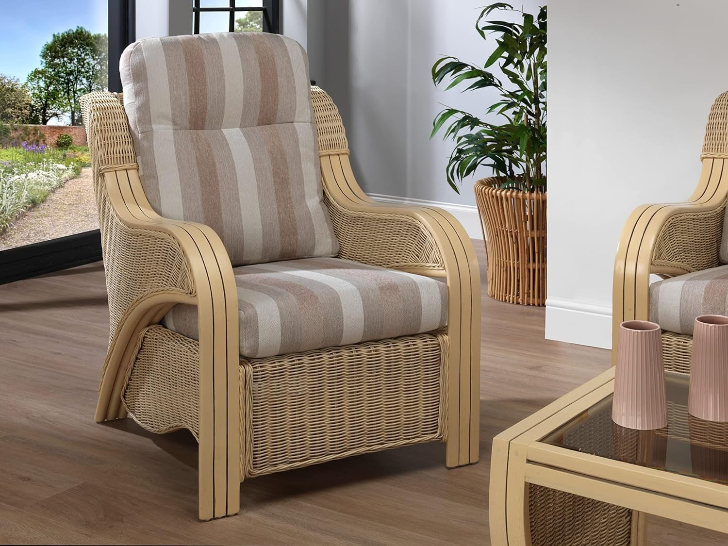 Luxury Rattan Conservatory Armchair Indoor Cane Wicker Chair Cushioned