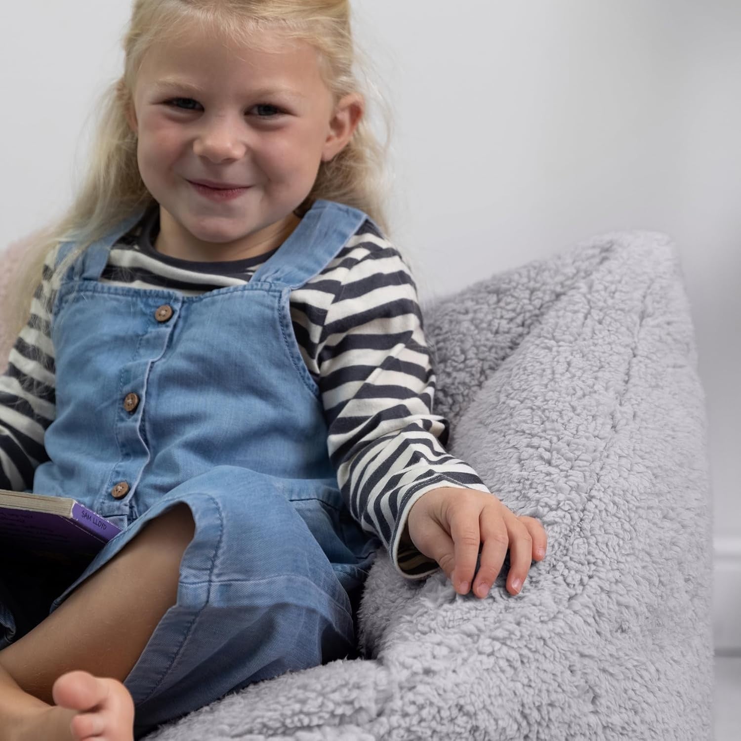 Grey Teddy Fleece Kids Bean Bag Chair – Soft Supportive Bedroom Seat