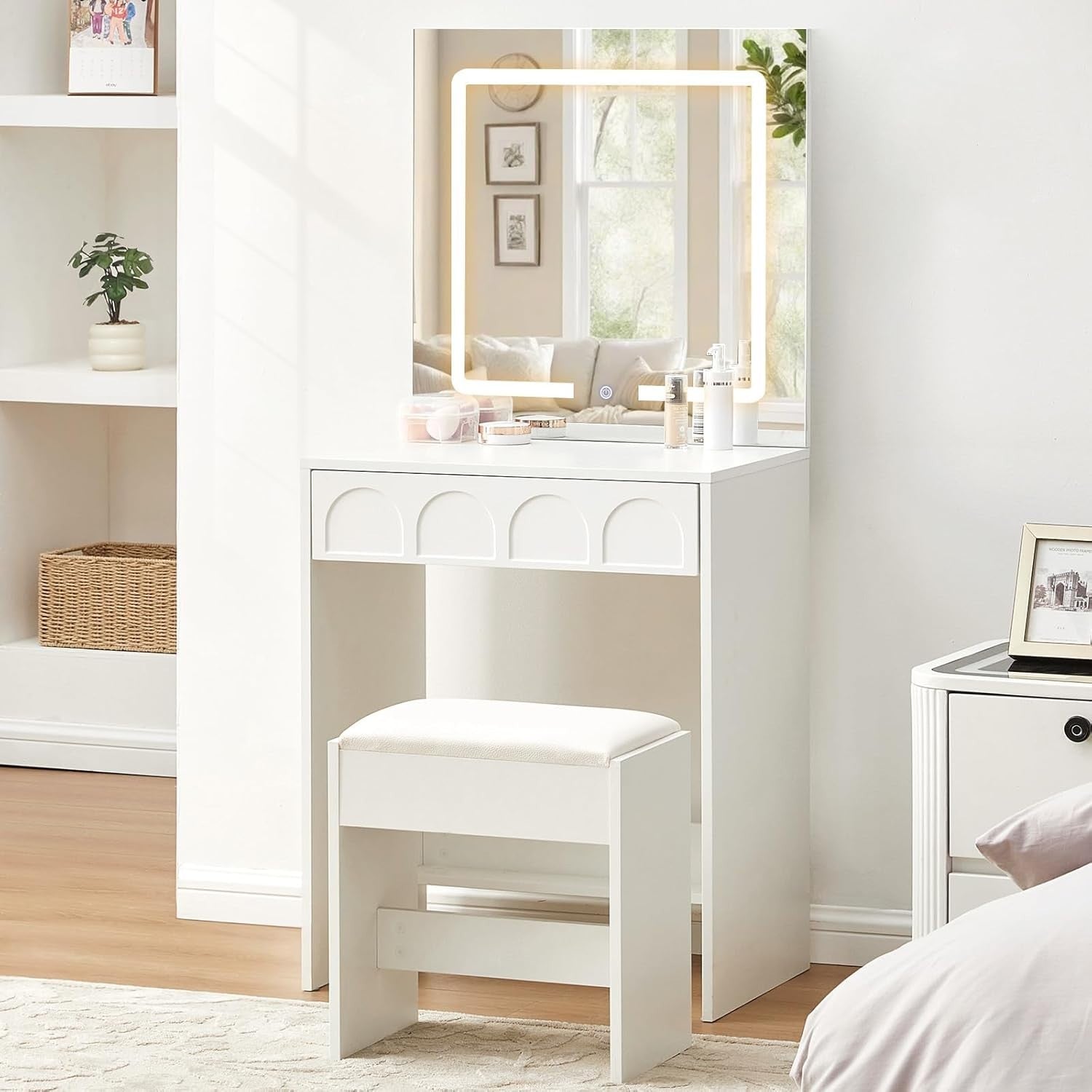 Modern Dressing Table Vanity Set Touch Screen LED Mirror Makeup Desk White