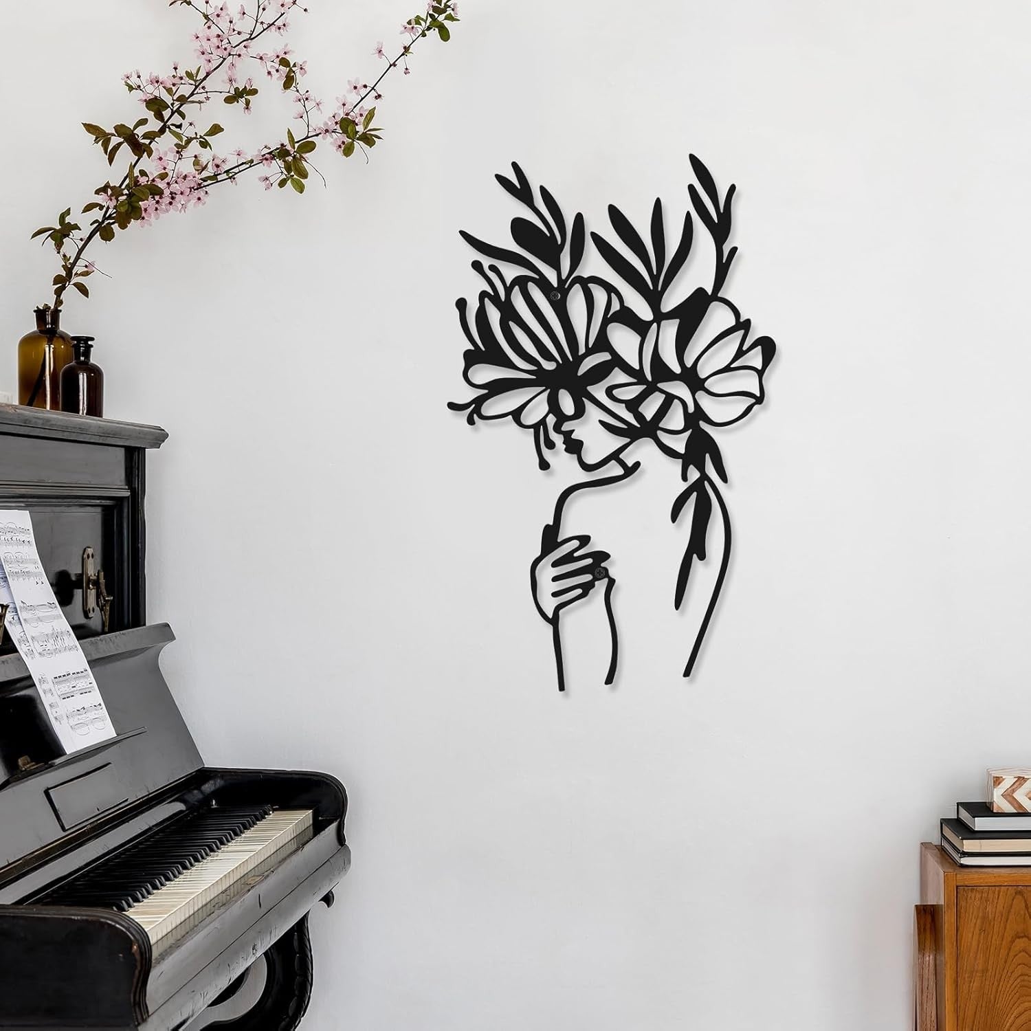 3Pcs Metal Wall Art Abstract Woman Floral Line Decor Set