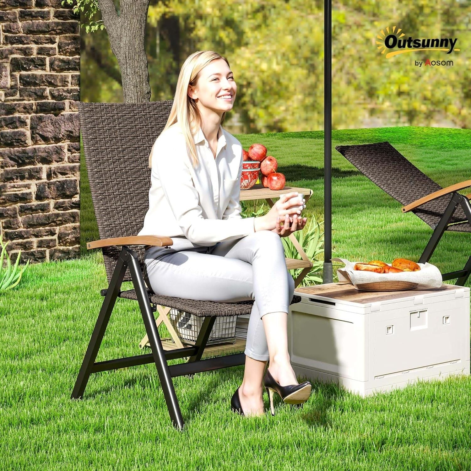 Brown Folding Recliner Garden Chair High Back Rattan Patio Dining Seat