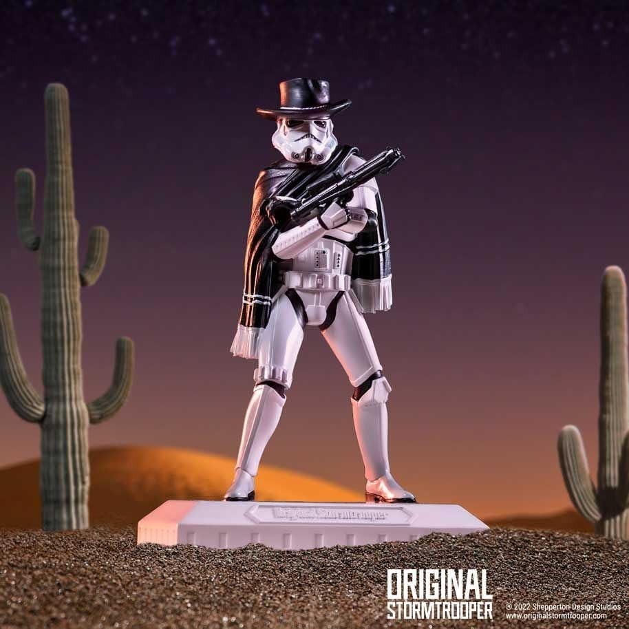 Cowboy Trooper Figurine 18cm Resin Western Style Collectible Home Decor Gift