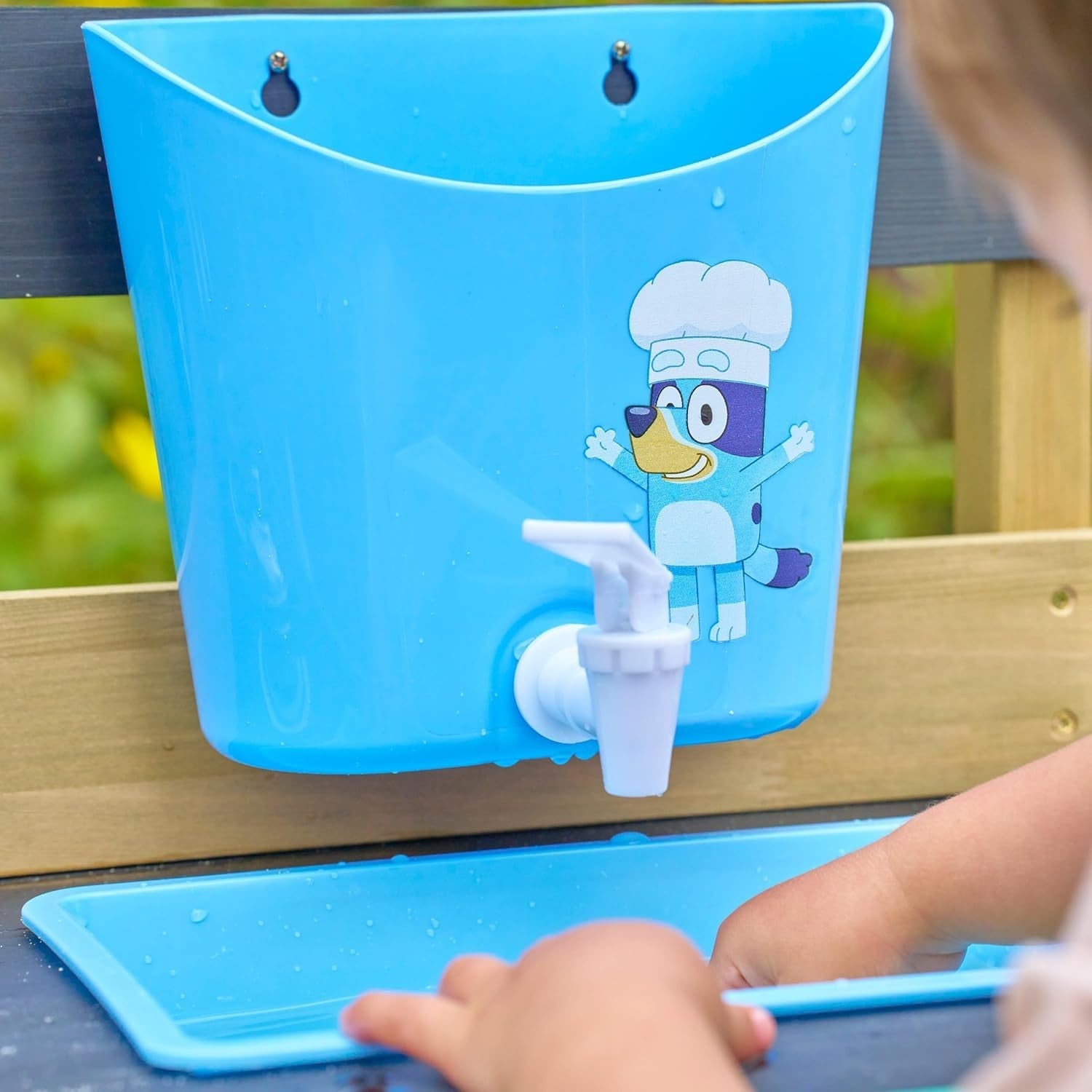 Wooden Mud Kitchen Outdoor Playset w/ Sink Utensils Garden Toy