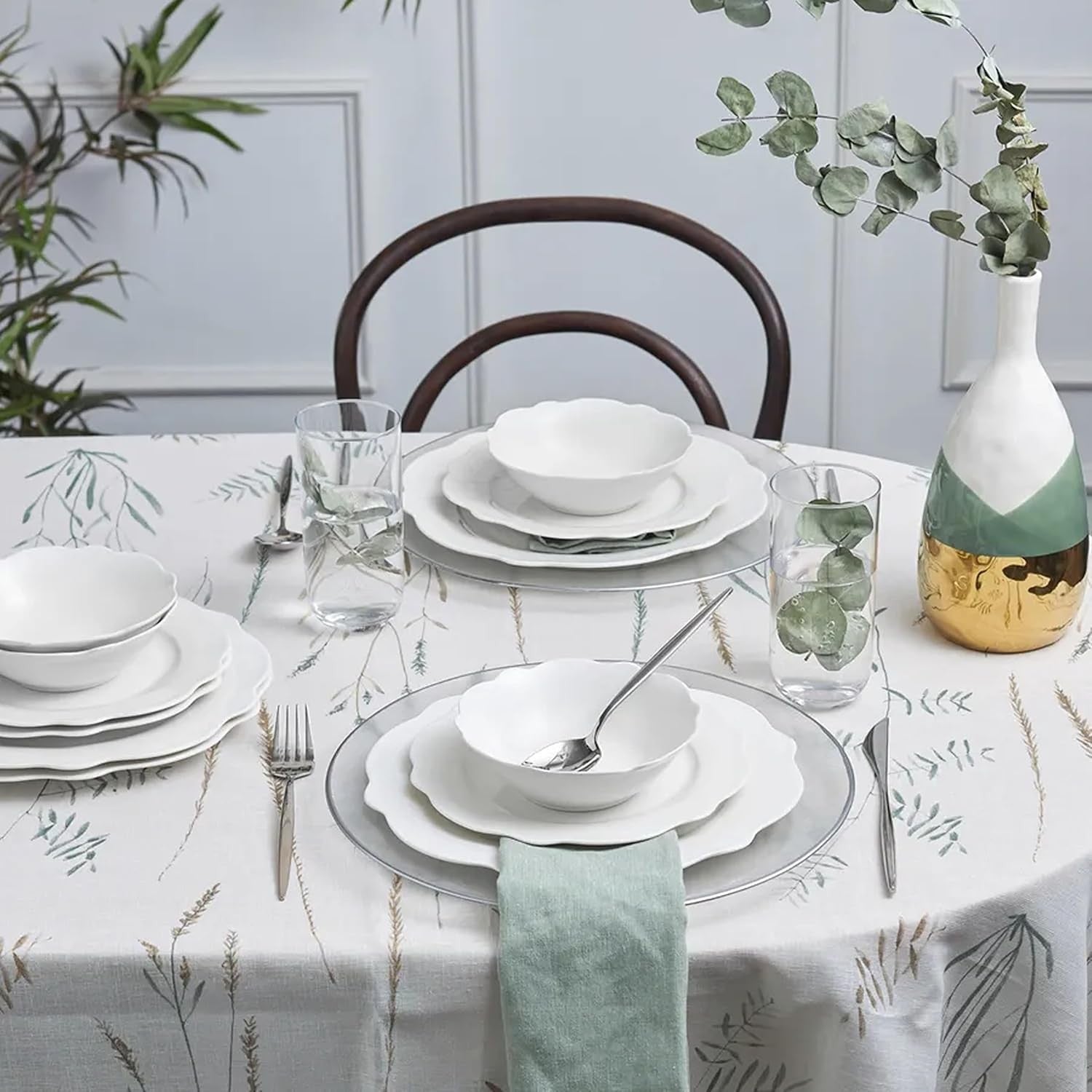 12pc Bone China Dinnerware Set Plates Bowls Elegant White for 4