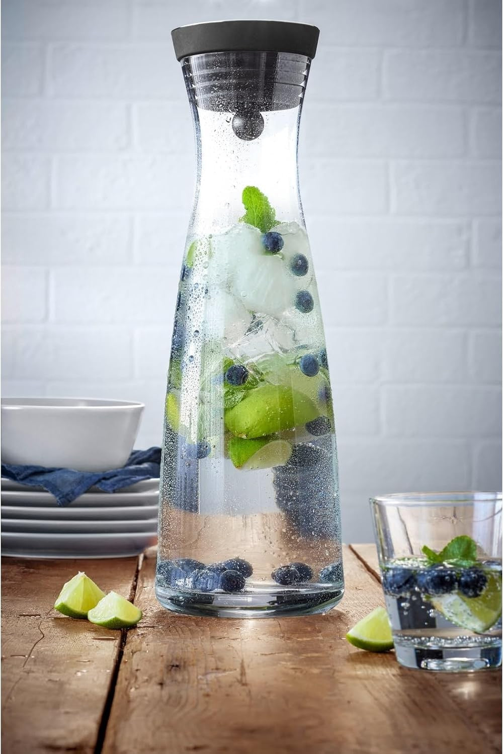 1.5L Glass Water Decanter with Close-Up Stopper | Leakproof Fridge Carafe