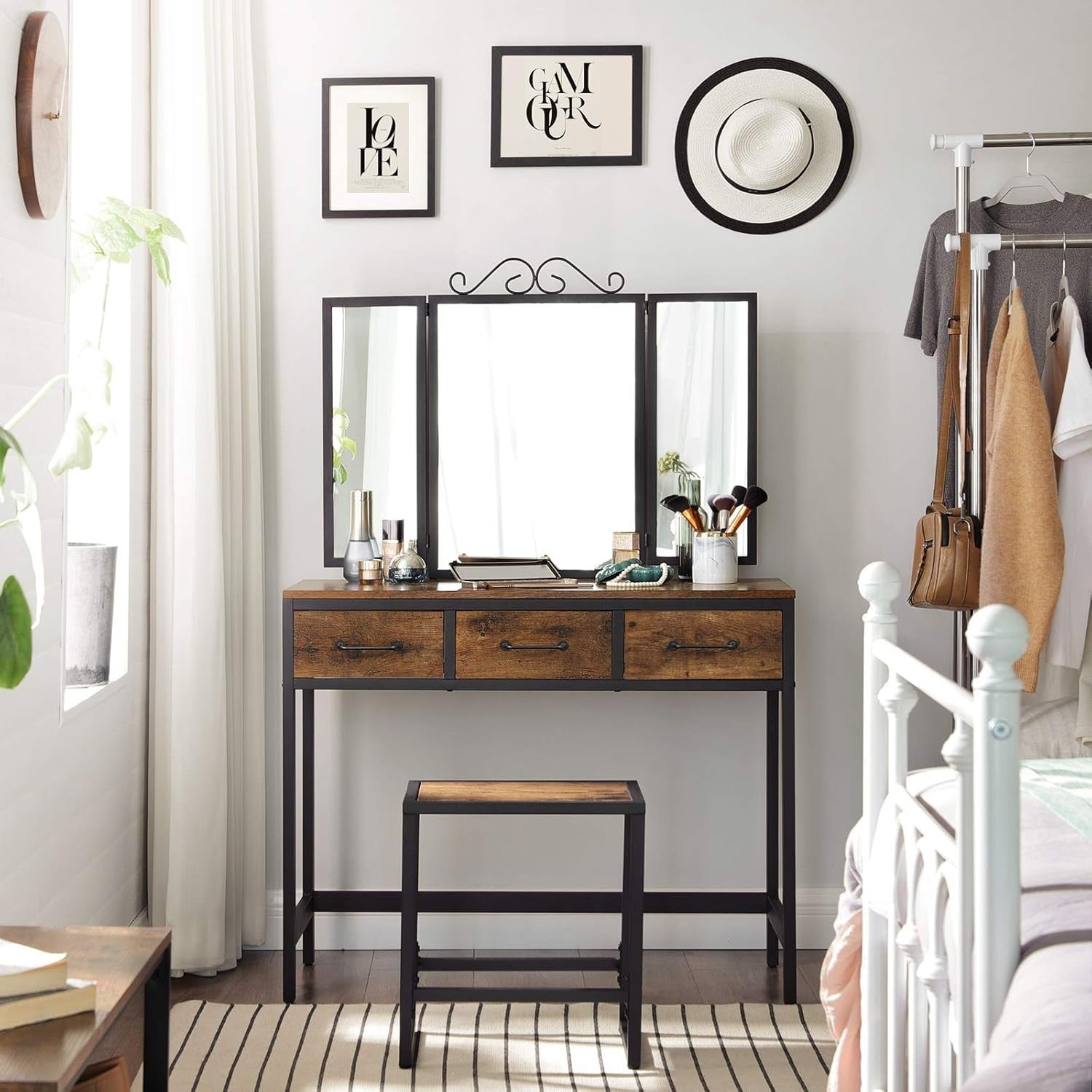 Rustic Dressing Table Vanity Set 3-Fold Mirror Stool Drawers Makeup Desk