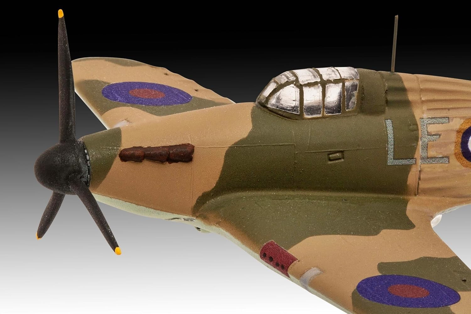1:144 Spitfire & Hurricane WW2 Model Kit – Dual Aircraft Display Set Gift