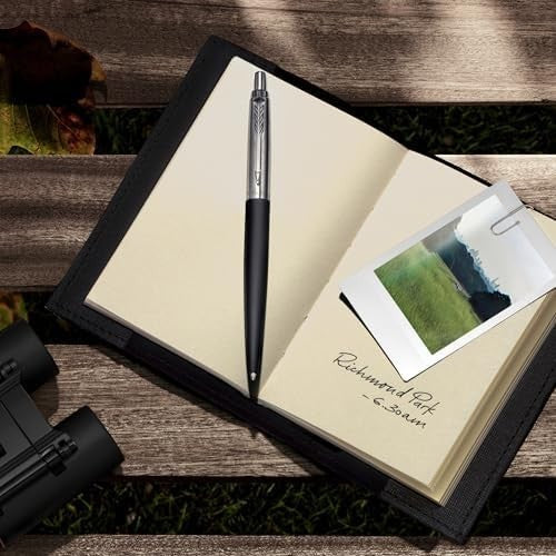 Luxury Ballpoint Pen – Richmond Matte Black, Medium Blue Ink, Retractable