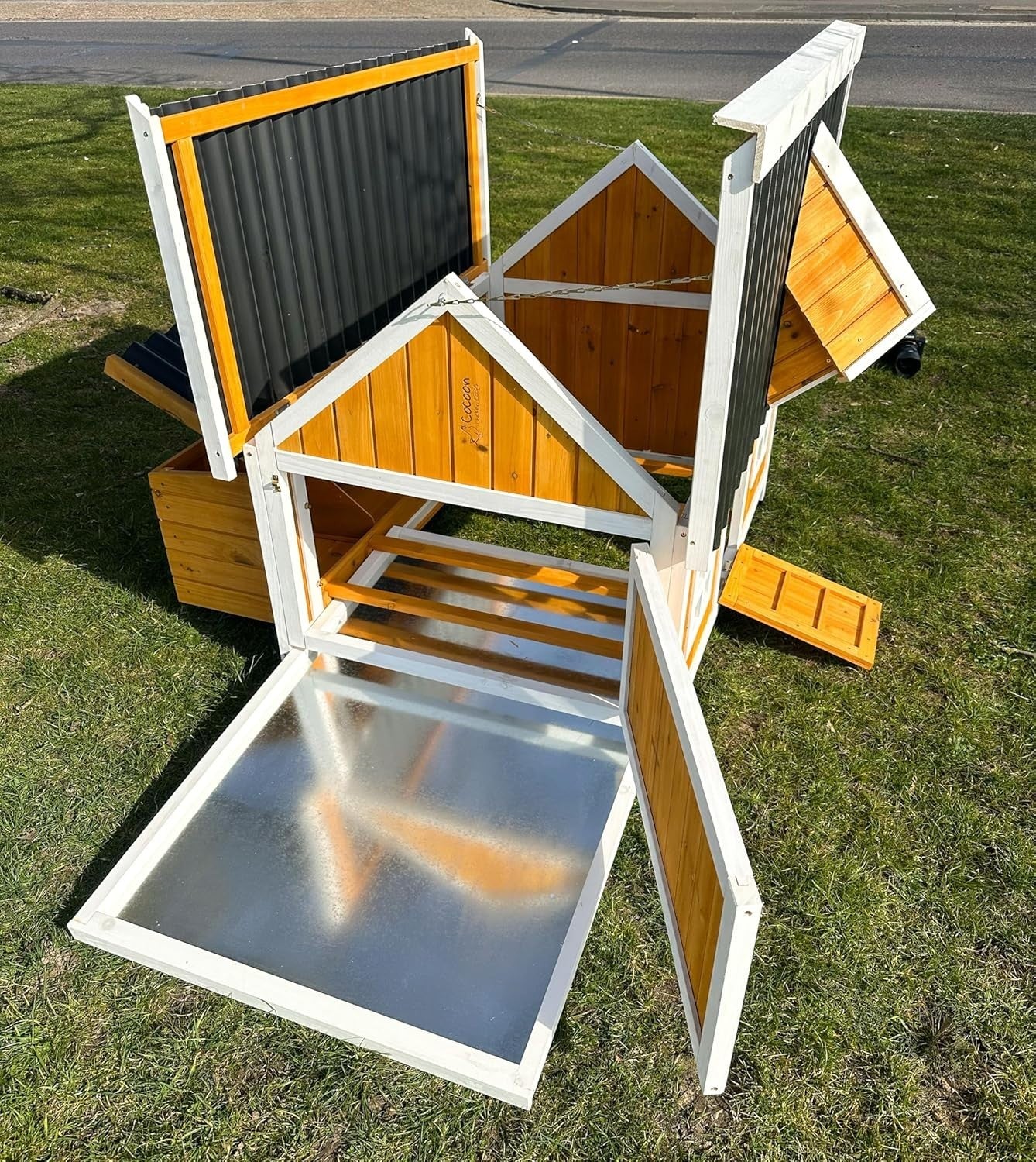 Large Wooden Chicken Coop 115cm ECO Roof Hen House 7 Birds