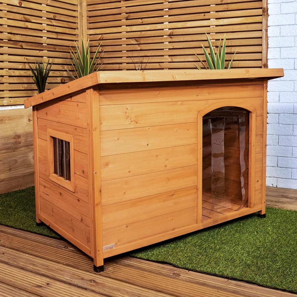 Large Wooden Outdoor Dog House Kennel with Window, Insulated PVC Door 82x116cm