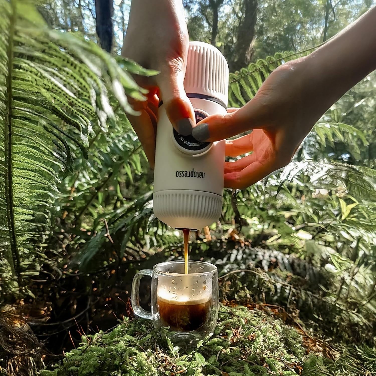 Portable Manual Espresso Maker with Case | High-Pressure Travel Coffee White