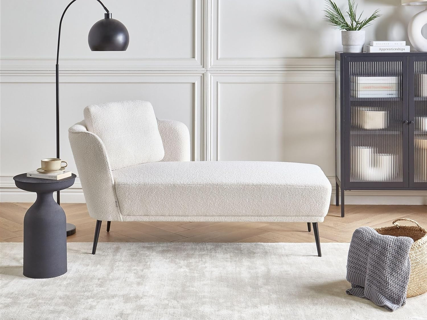 Boucle Chaise Lounge Sofa Left-Hand | Retro Style Off-White Compact Seat