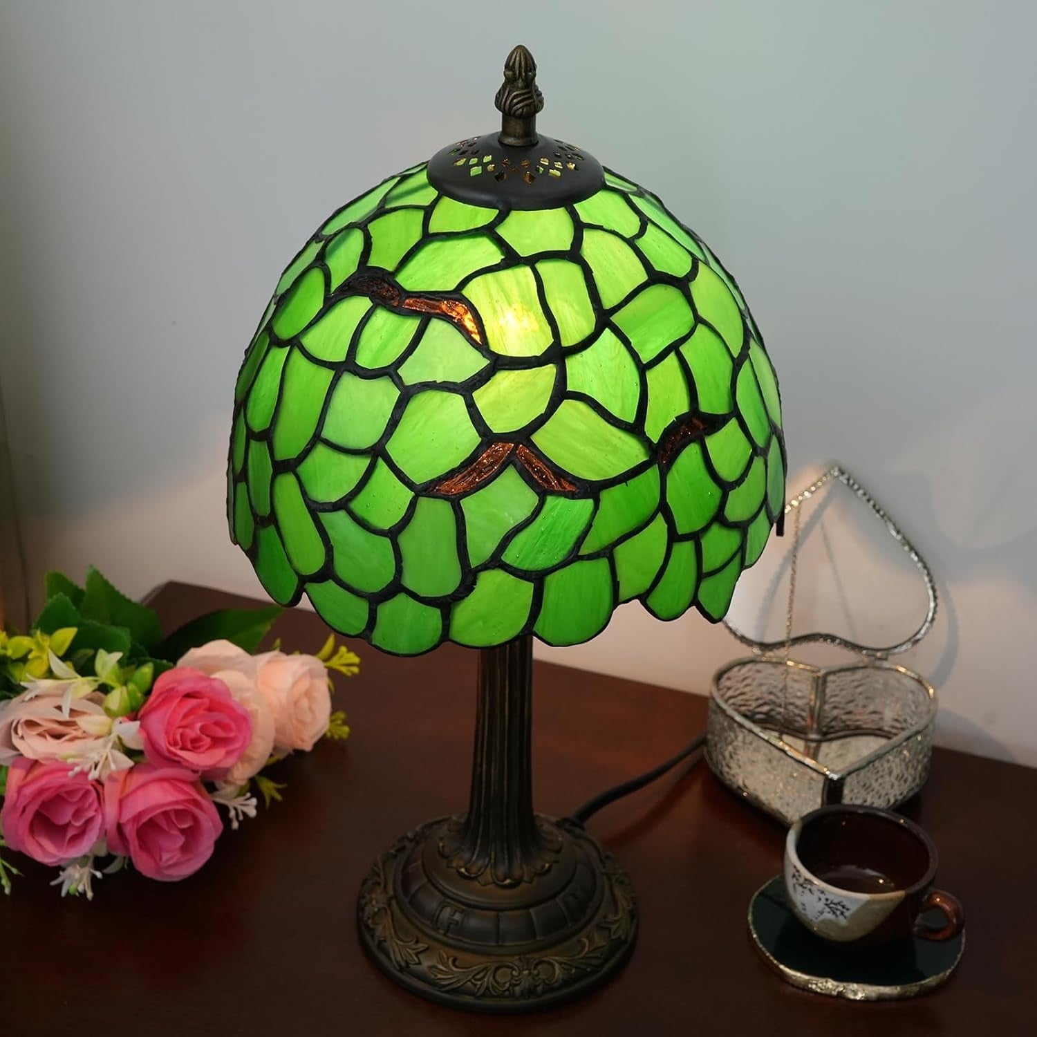 Stained Glass Tiffany Table Lamp Green Leaf 8x14 Inch Desk Light