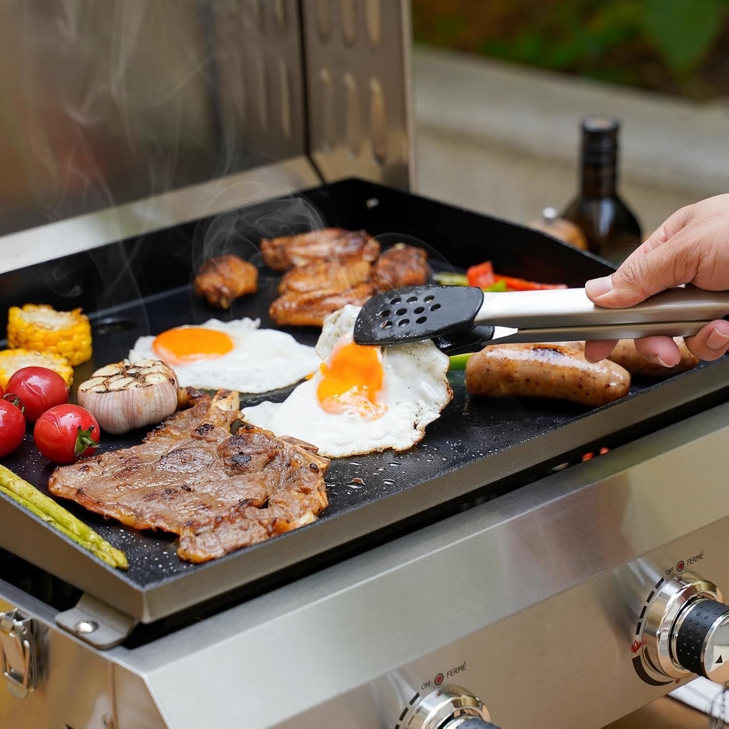 Portable 2 Burner Gas BBQ Plancha Grill with Lid & Thermometer | Tabletop