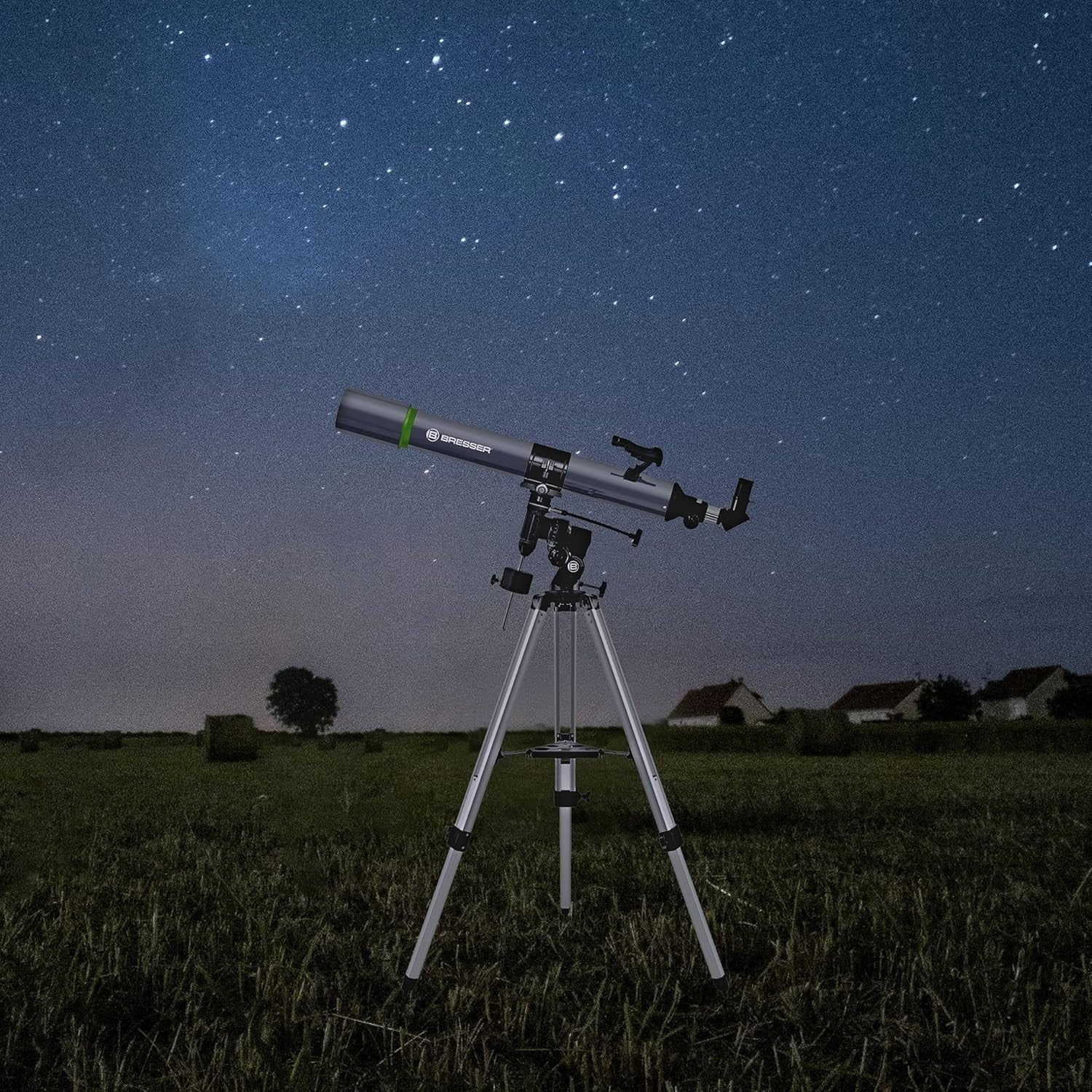 90mm Refractor Telescope 900mm EQ3 Mount Tripod + Eyepieces & Phone Adapter