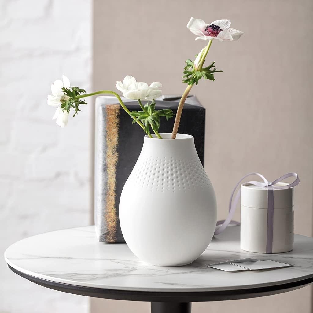 White Porcelain Vase Modern Minimalist Flower Table Decor 20cm
