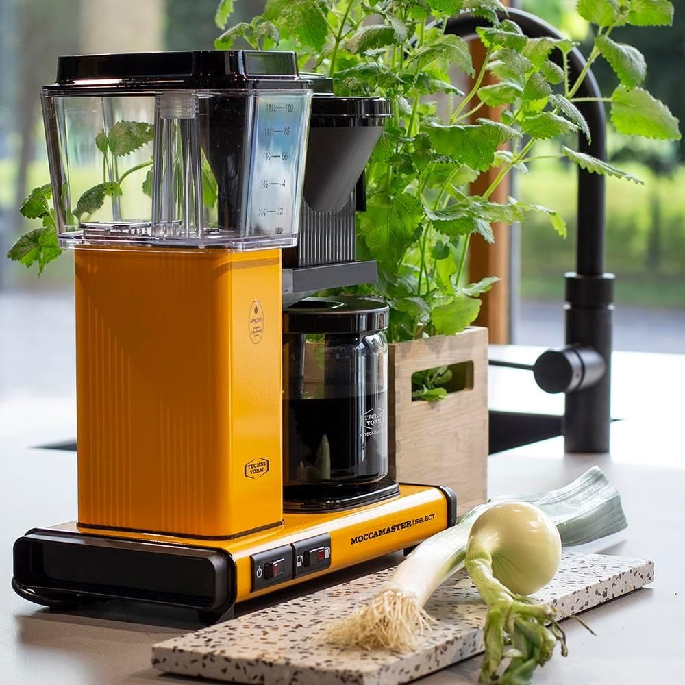 Premium Drip Coffee Maker 1.25L | Fast Brewing, Quiet, Bold Yellow Pepper