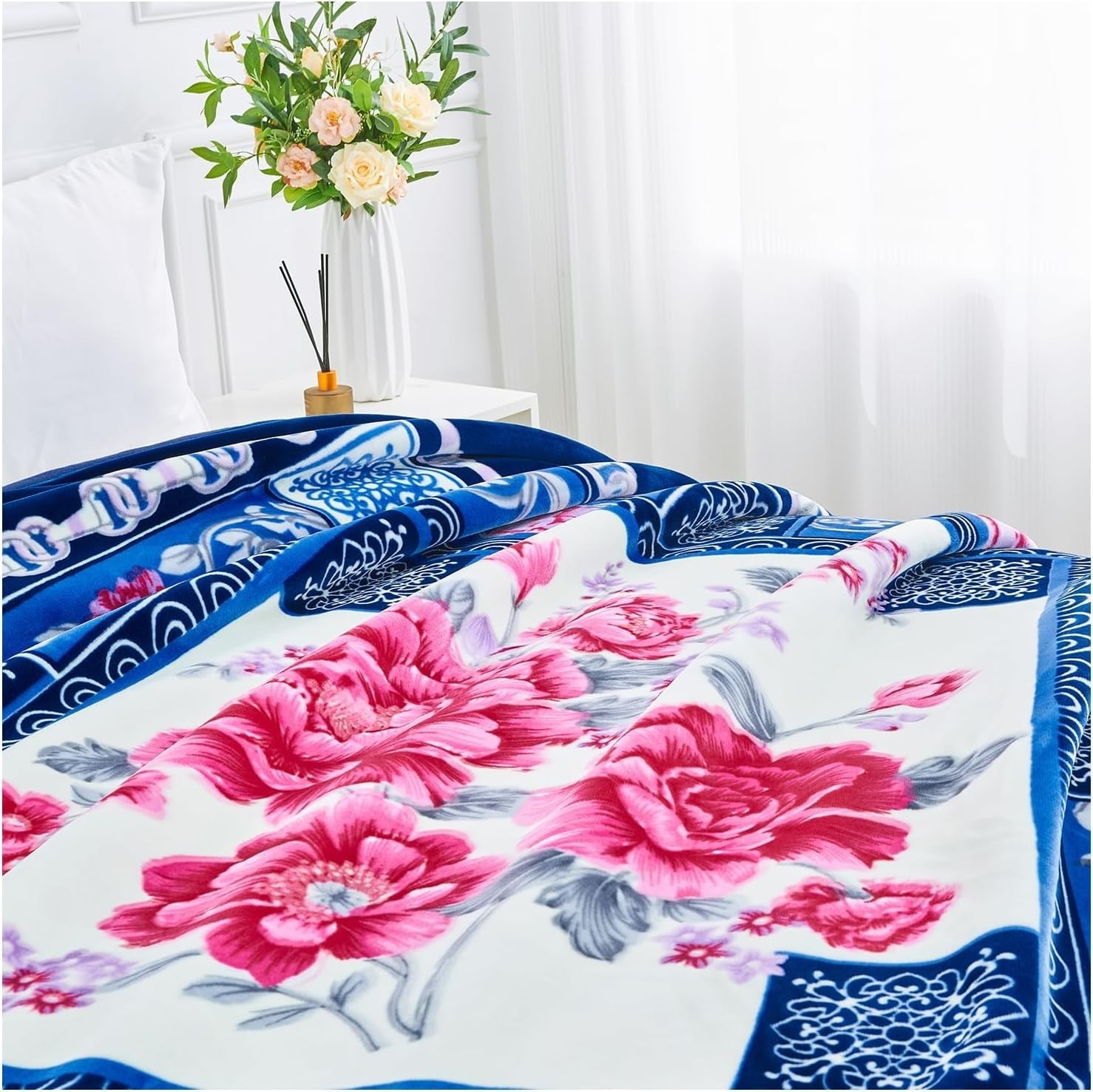 Anastasia Floral 4kg Sherpa Weighted Blanket 200x240cm King Size