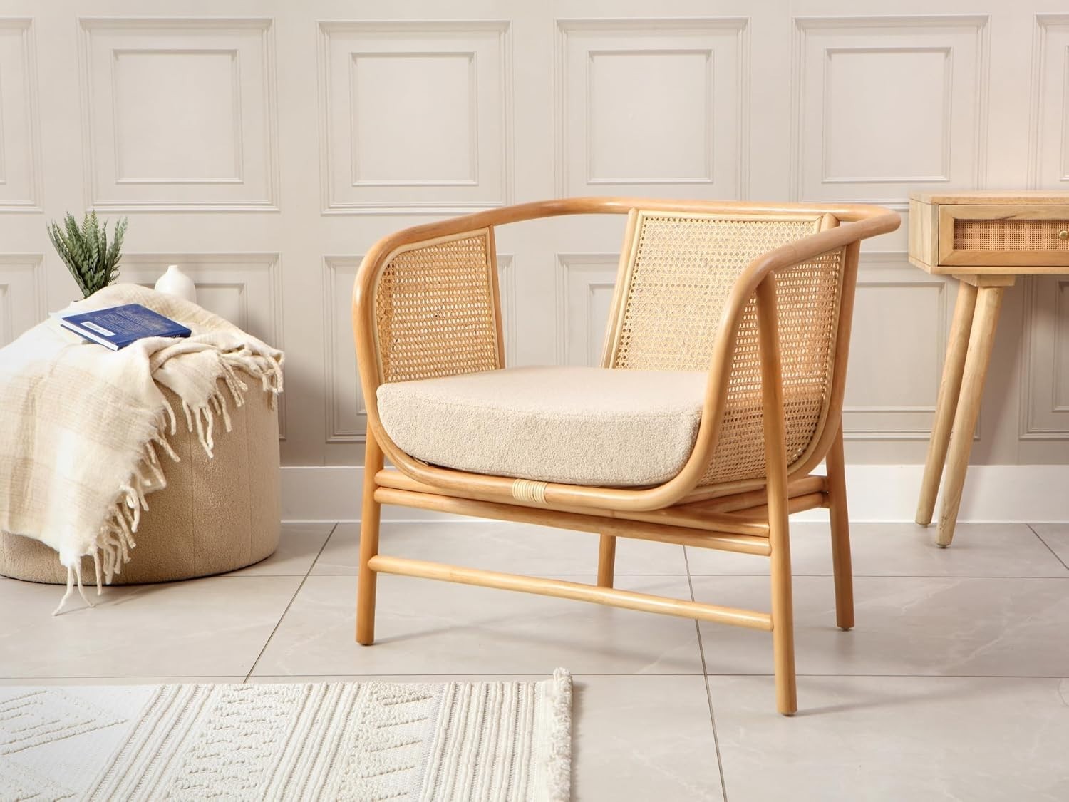 Rattan Accent Armchair with Boucle Cushion Indoor Lounge Chair Natural Cane