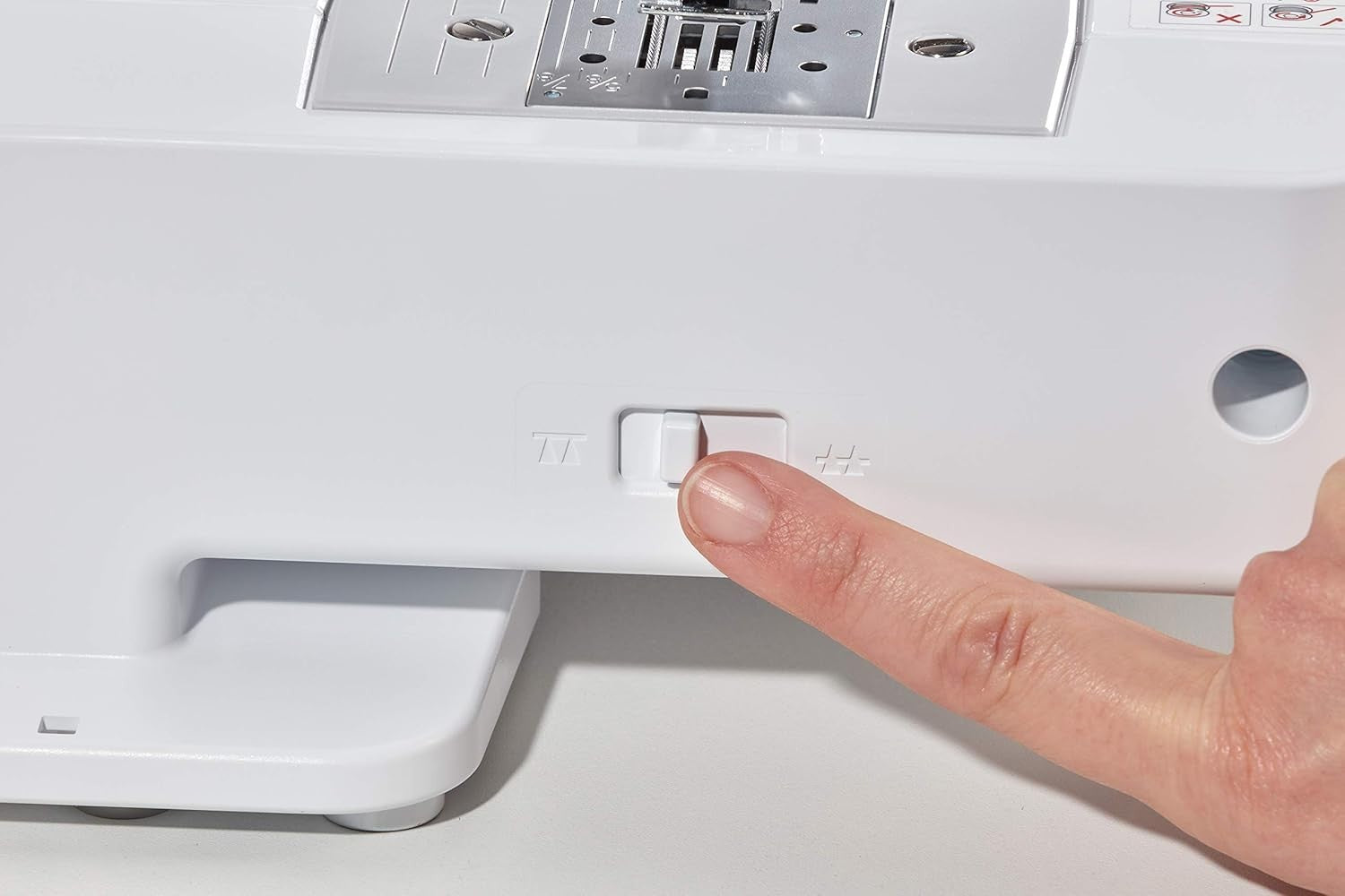 40 Stitch Computerised Sewing Machine Wide Table LCD Display