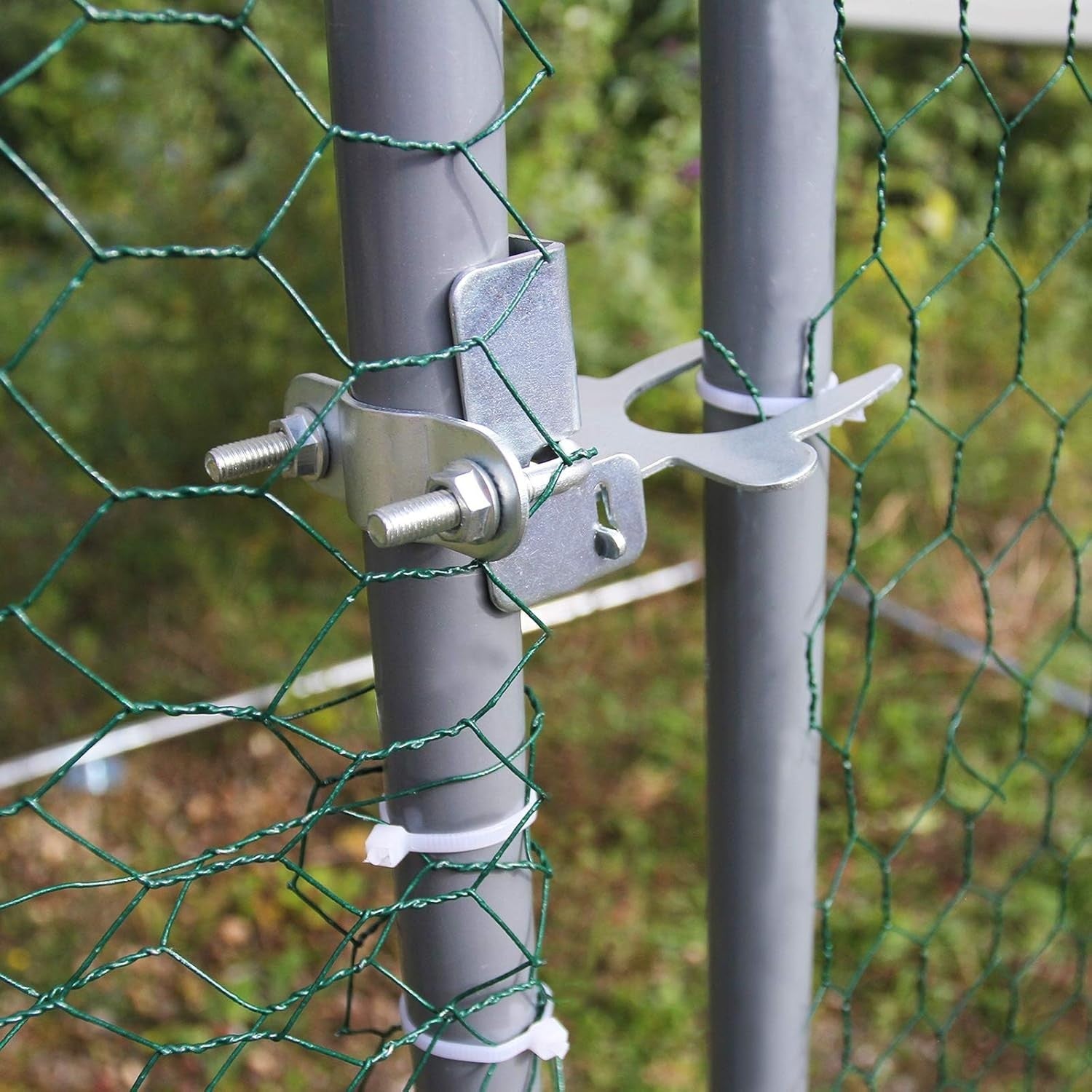 Walk In Chicken Run 8x3x2m Galvanised Steel Coop Pen Cover