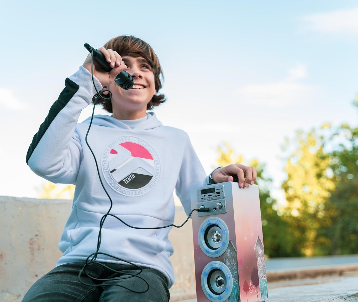 DYNASONIC Karaoke Machine Bluetooth 2 Mics LED Kids Teens