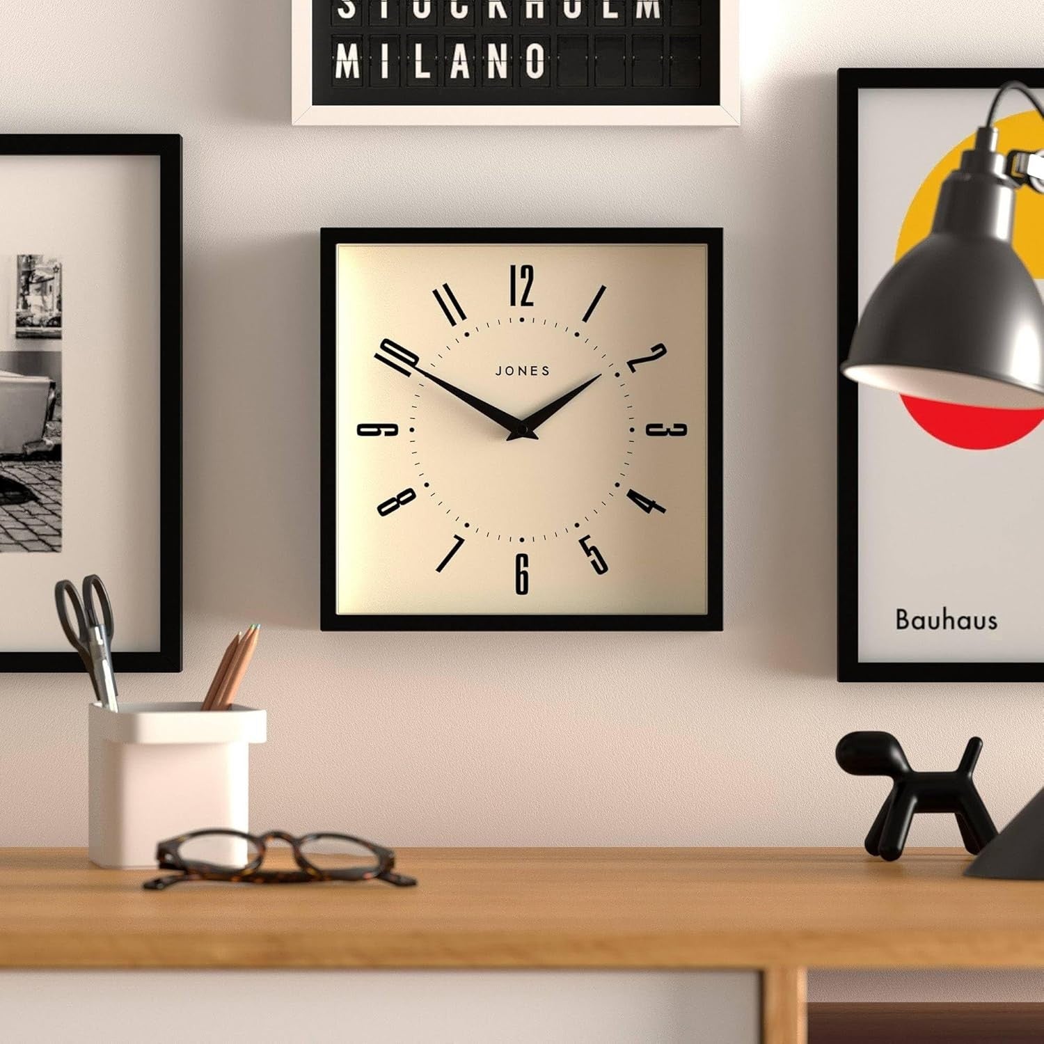 25cm Retro Square Wall Clock Silent Quartz Easy Read Numbers Modern Home Office