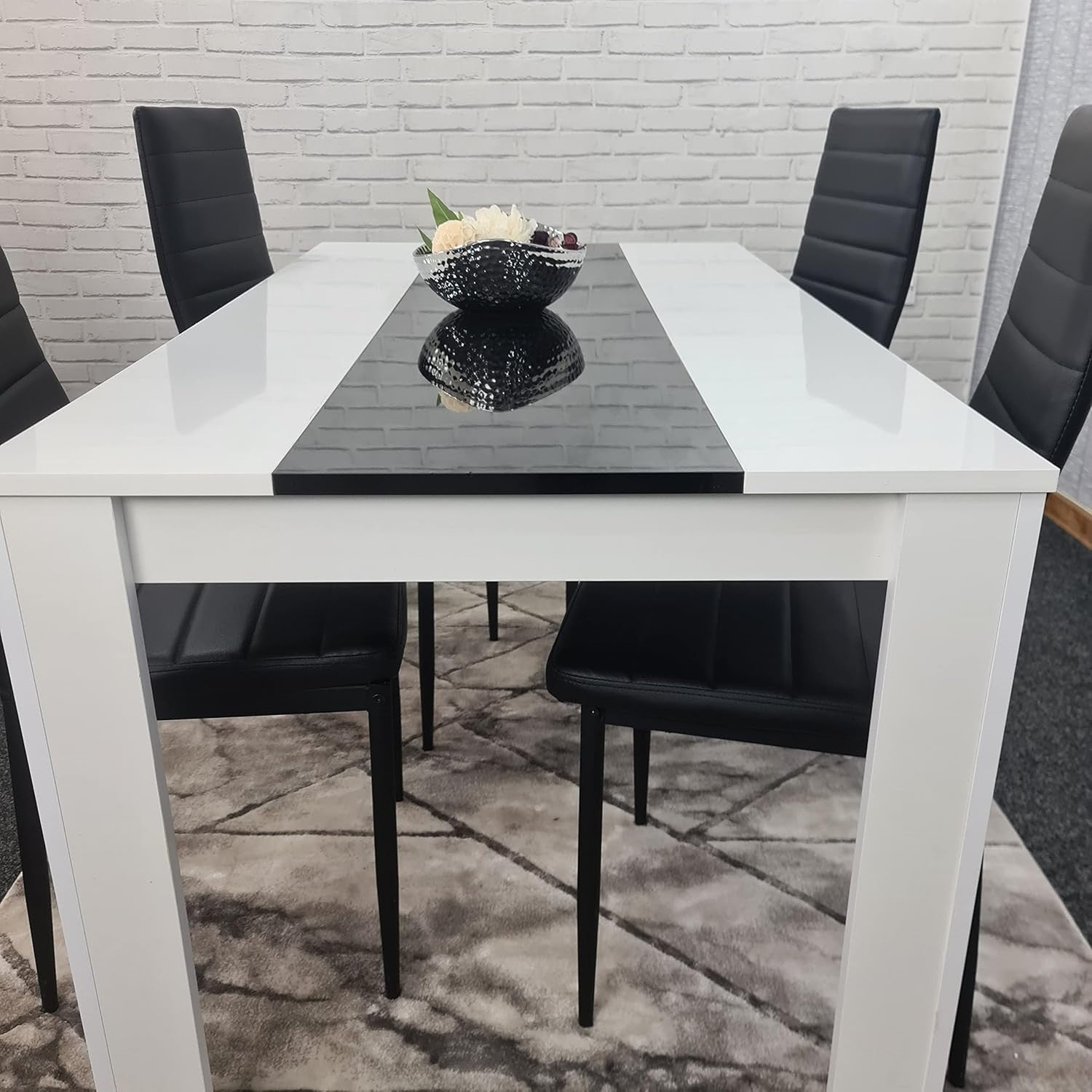 Modern White & Black Dining Table Set 4 Faux Leather Chairs Glossy Finish
