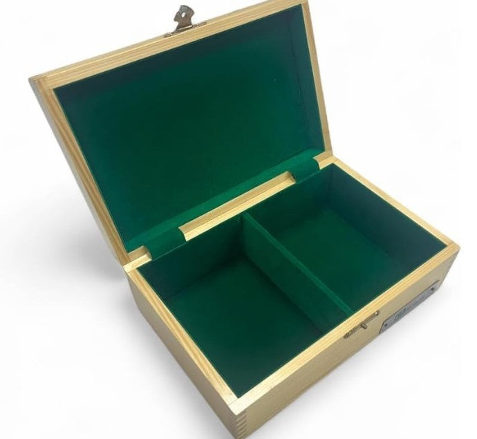 Luxury Acacia Wood Chess Set 3.75" King with Velvet Storage Box & Extra Queens