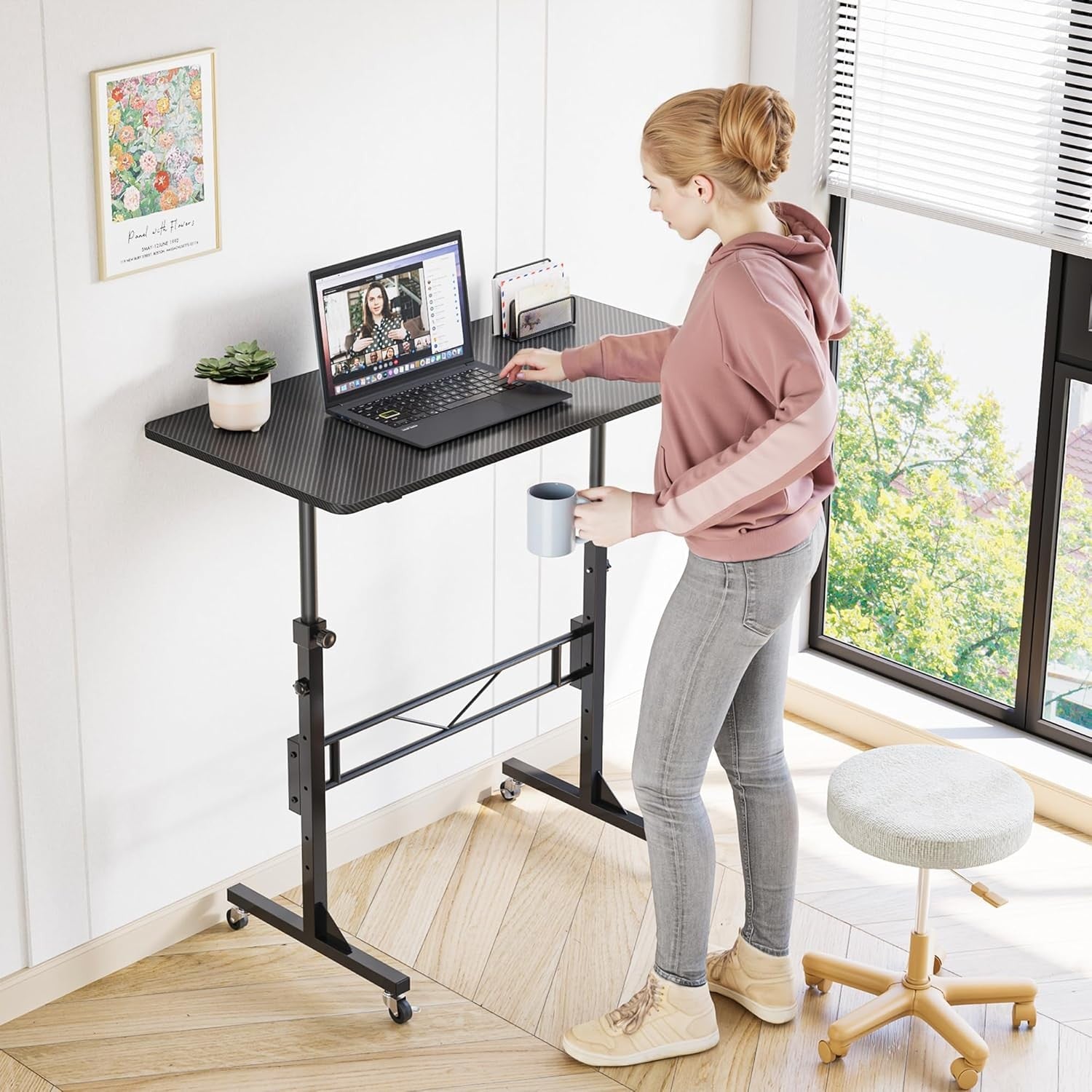 Height Adjustable Standing Desk on Wheels Small Laptop Workstation Black