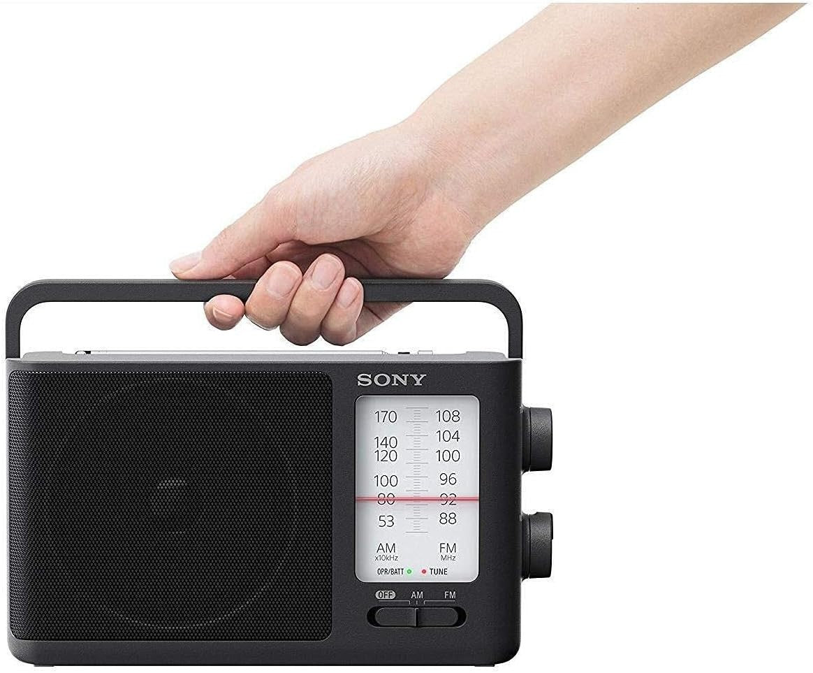 Portable AM/FM Analog Radio Battery AC Power Headphone Socket
