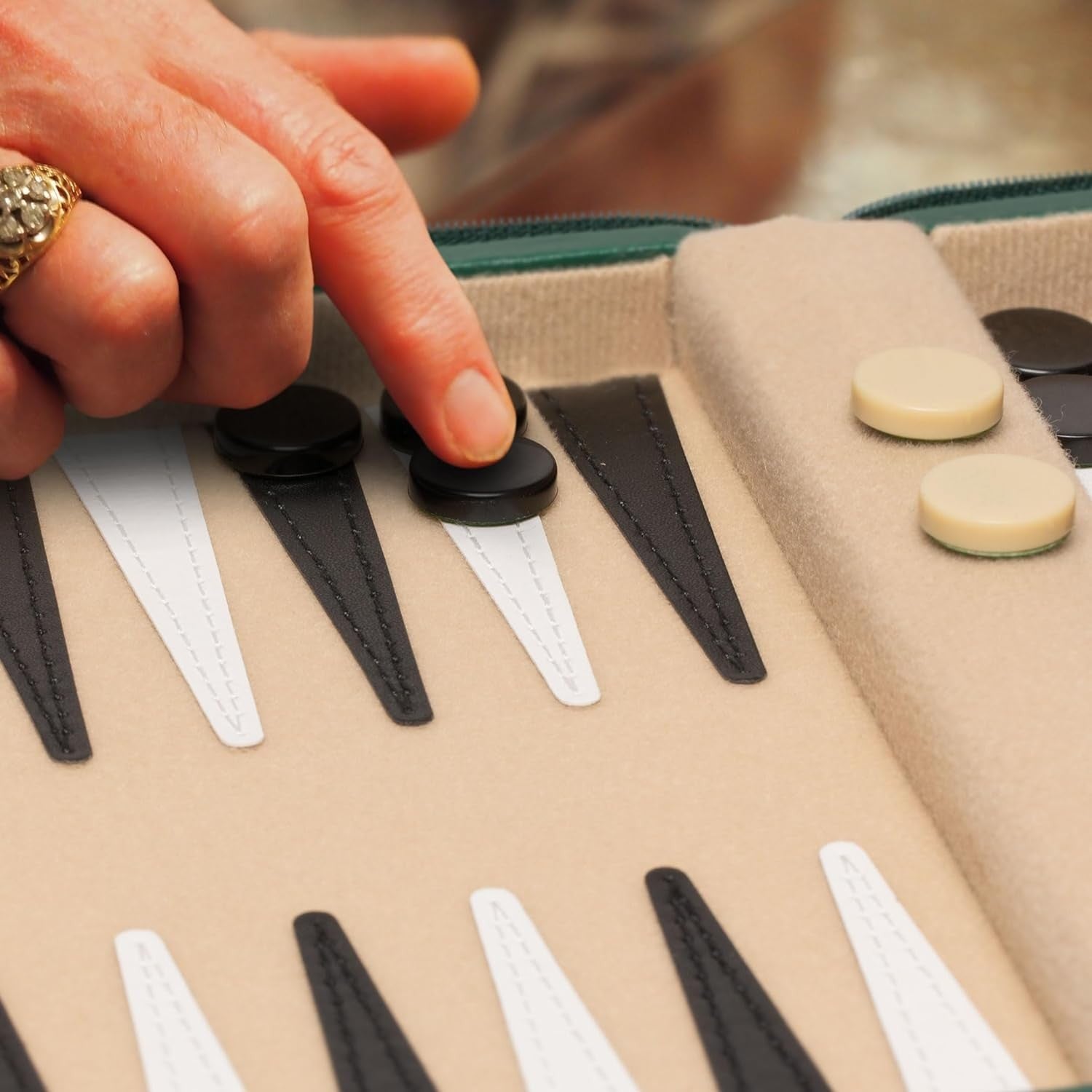 Travel Magnetic Backgammon Mini Set Leatherette Case 2 Player