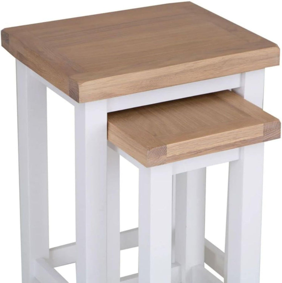 Nest of 2 Side Tables White Wood Square Oak Veneer Top Living Room End Coffee