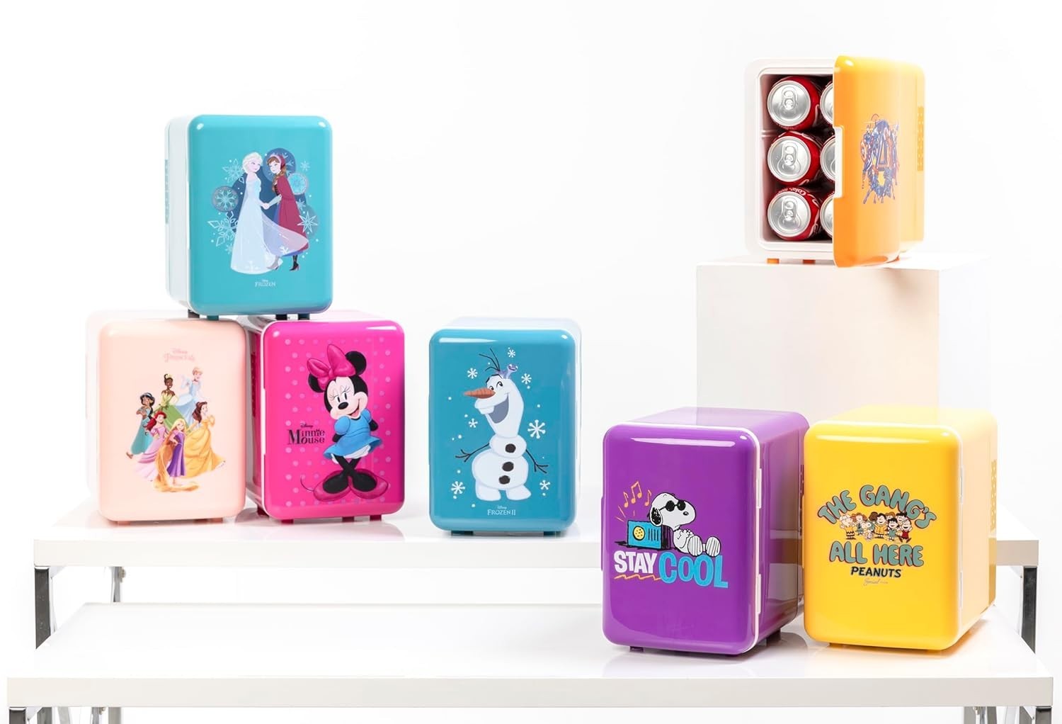 Minnie Mouse 4L Mini Fridge Portable Cooler AC Use Freezerless Small Fridge