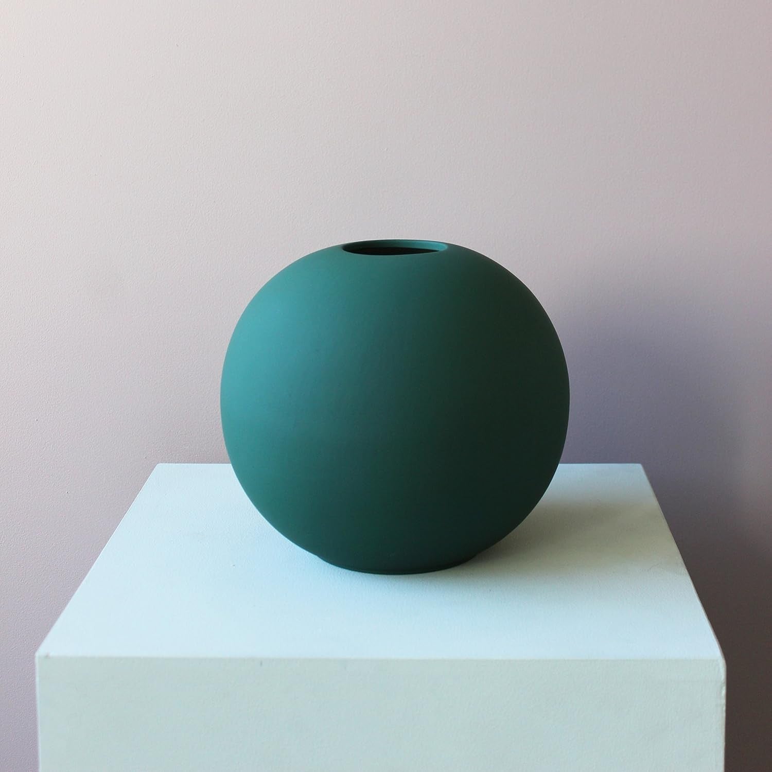 Dark Green Ceramic Ball Vase 20cm Modern Round Table Home Decor