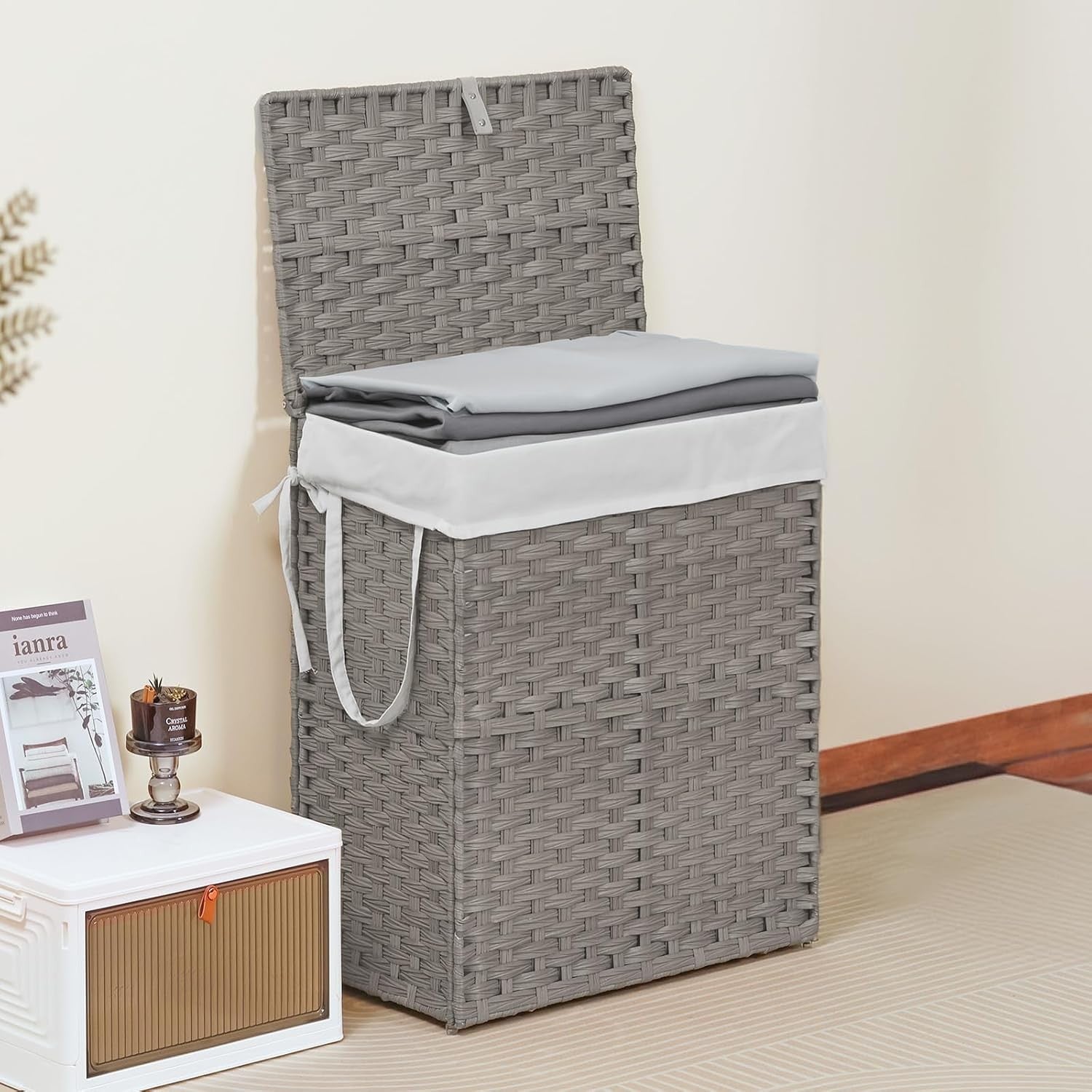 90L Grey Rattan Laundry Basket with Lid Foldable Hamper Removable Liner Handles