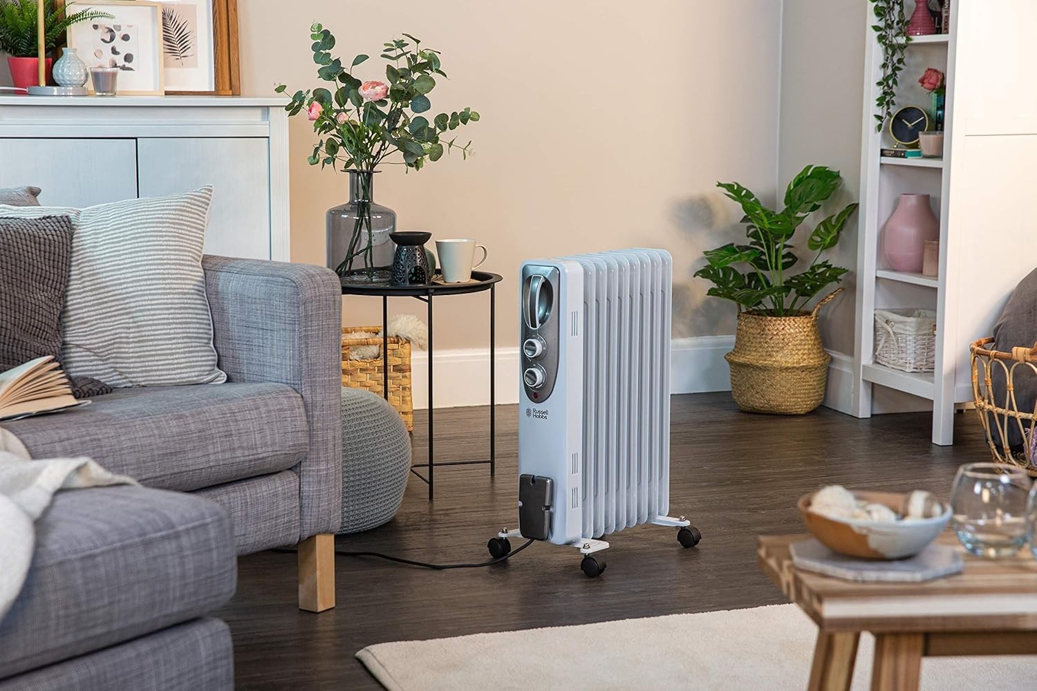 2kW Oil Filled Radiator Heater 9 Fins Portable Electric 20m² Room