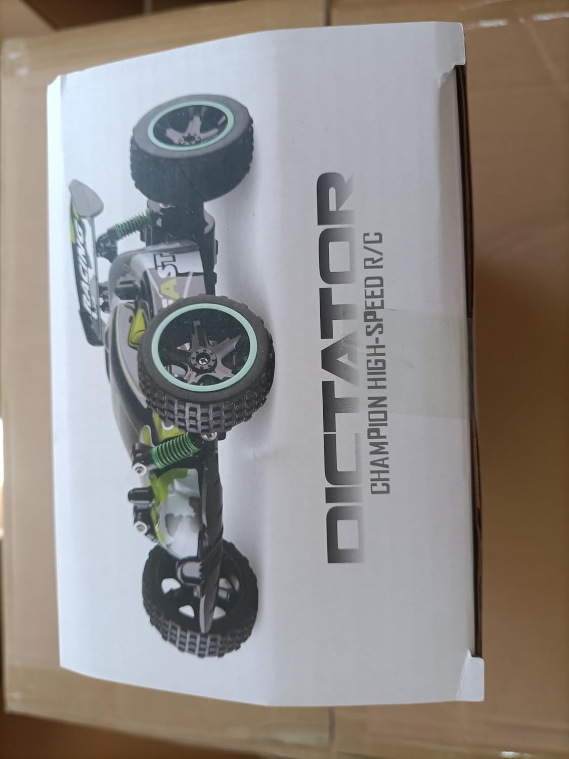 High Speed RC Car for Kids 1:18 Scale, 20KM/H, LED, 2 Rechargeable Batteries
