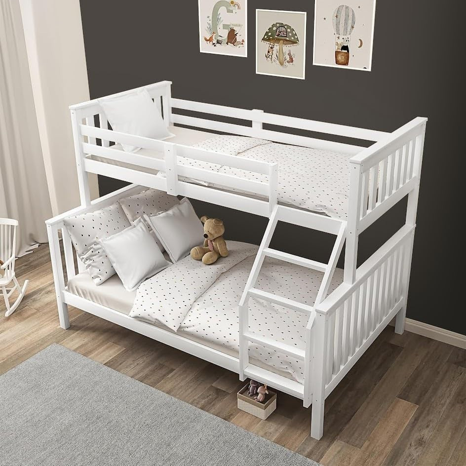 Wooden Triple Bunk Bed Frame – 4ft6 & 3ft Kids Sleeper with 2x Mattress