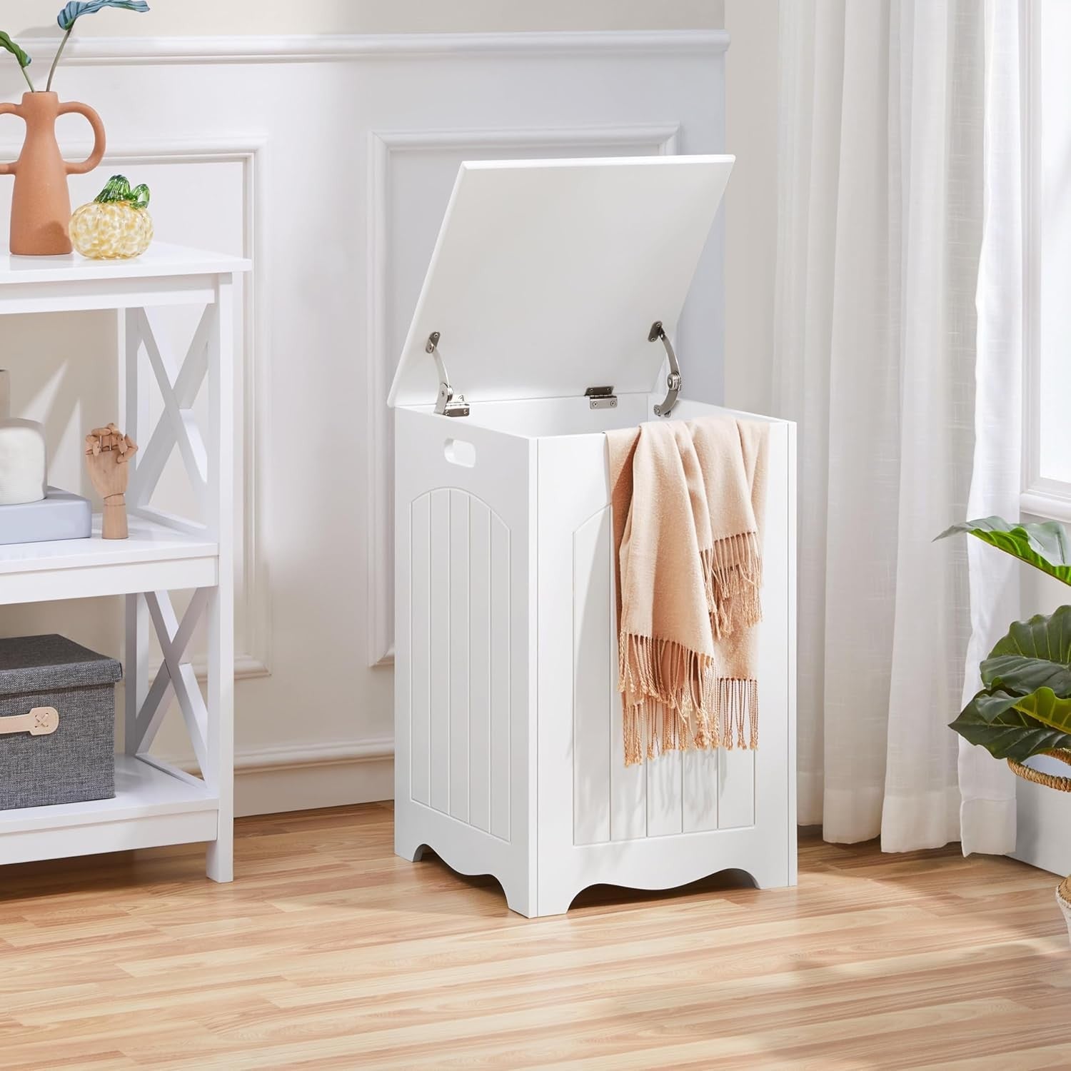 Large Wooden Laundry Basket Hamper with Hinged Lid Bathroom Storage White