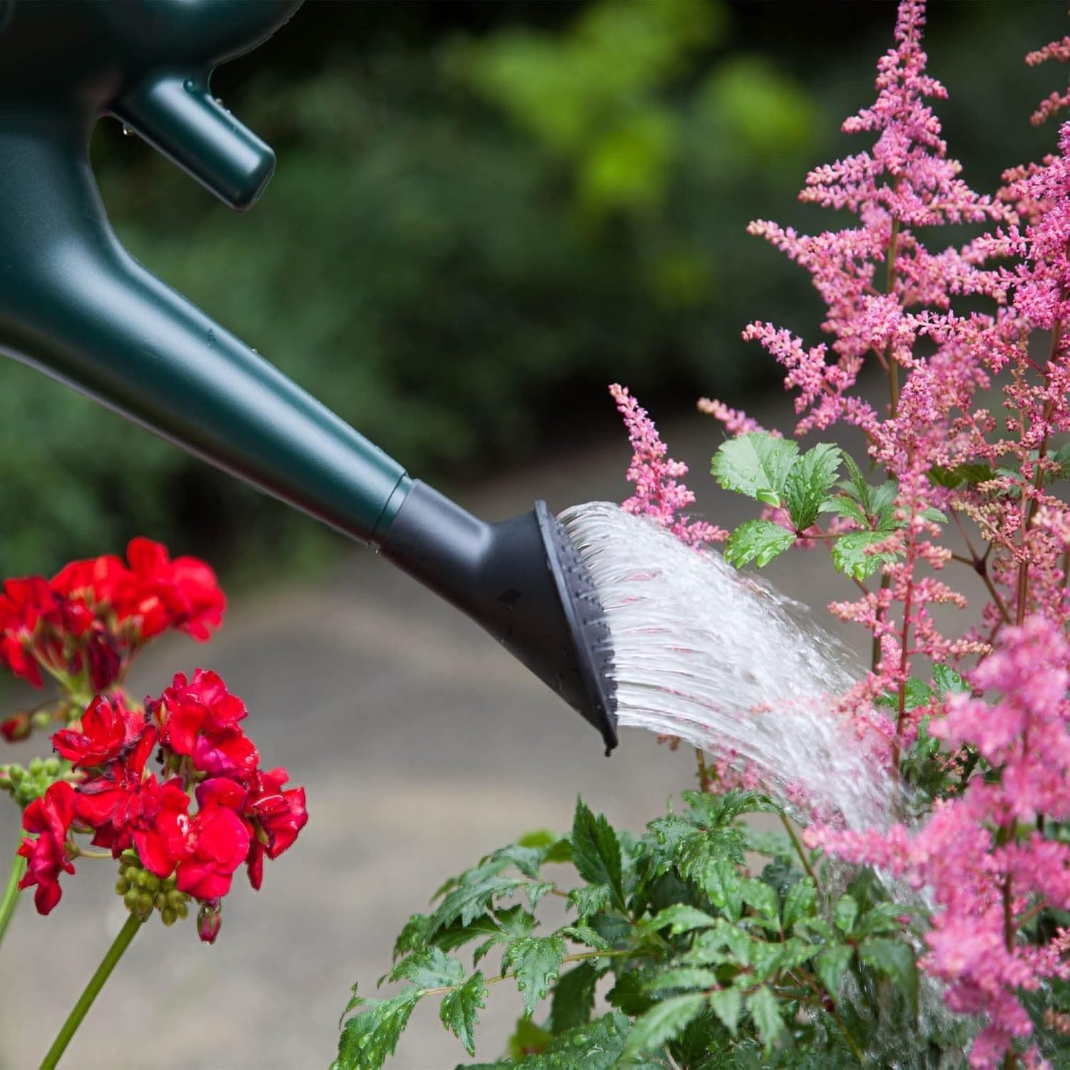150L Garden Water Butt Kit with Stand, Tap & 6L Watering Can – Green