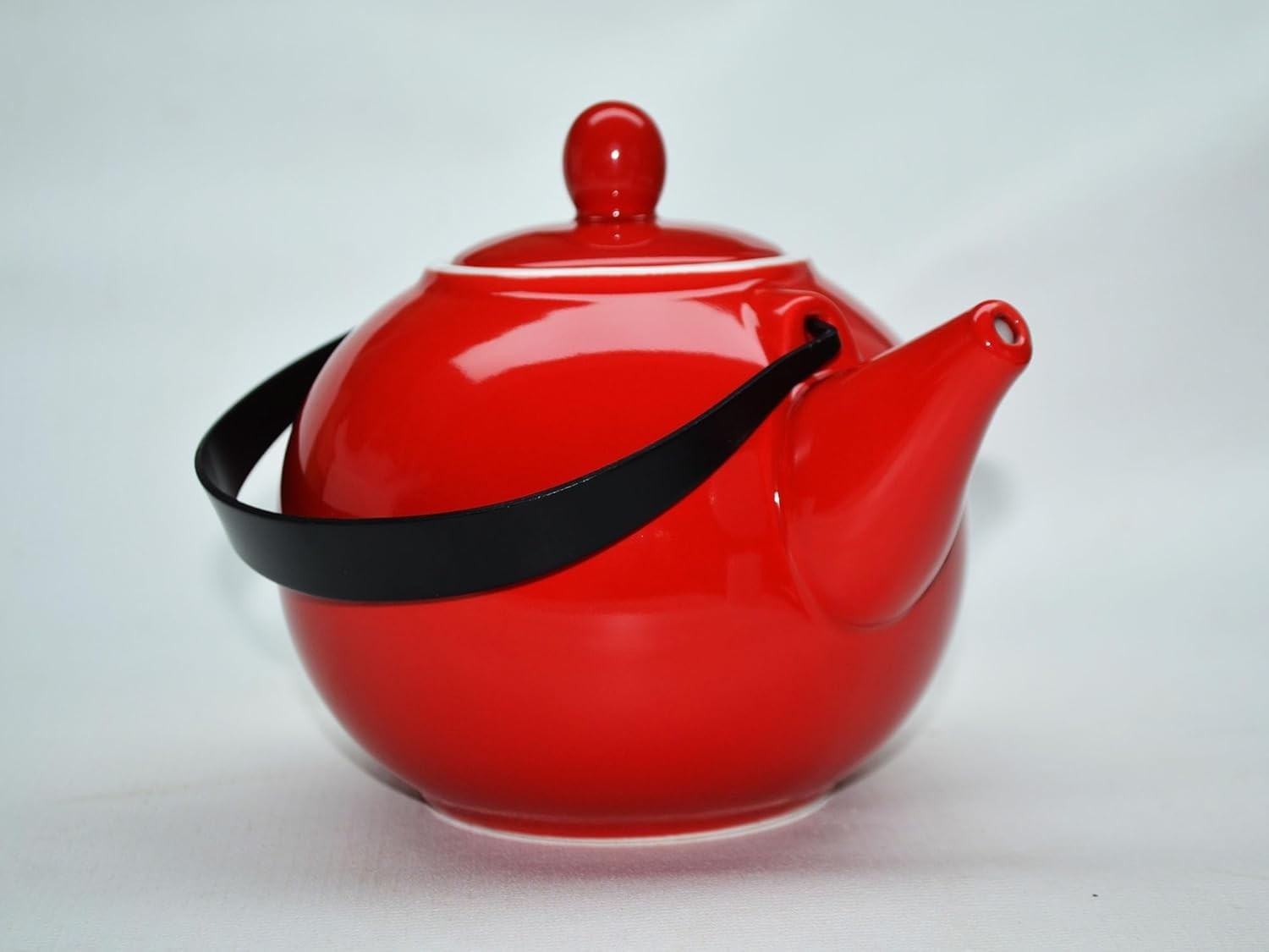 28oz Chinese Porcelain Teapot Red Double Happiness Tea Pot Handle