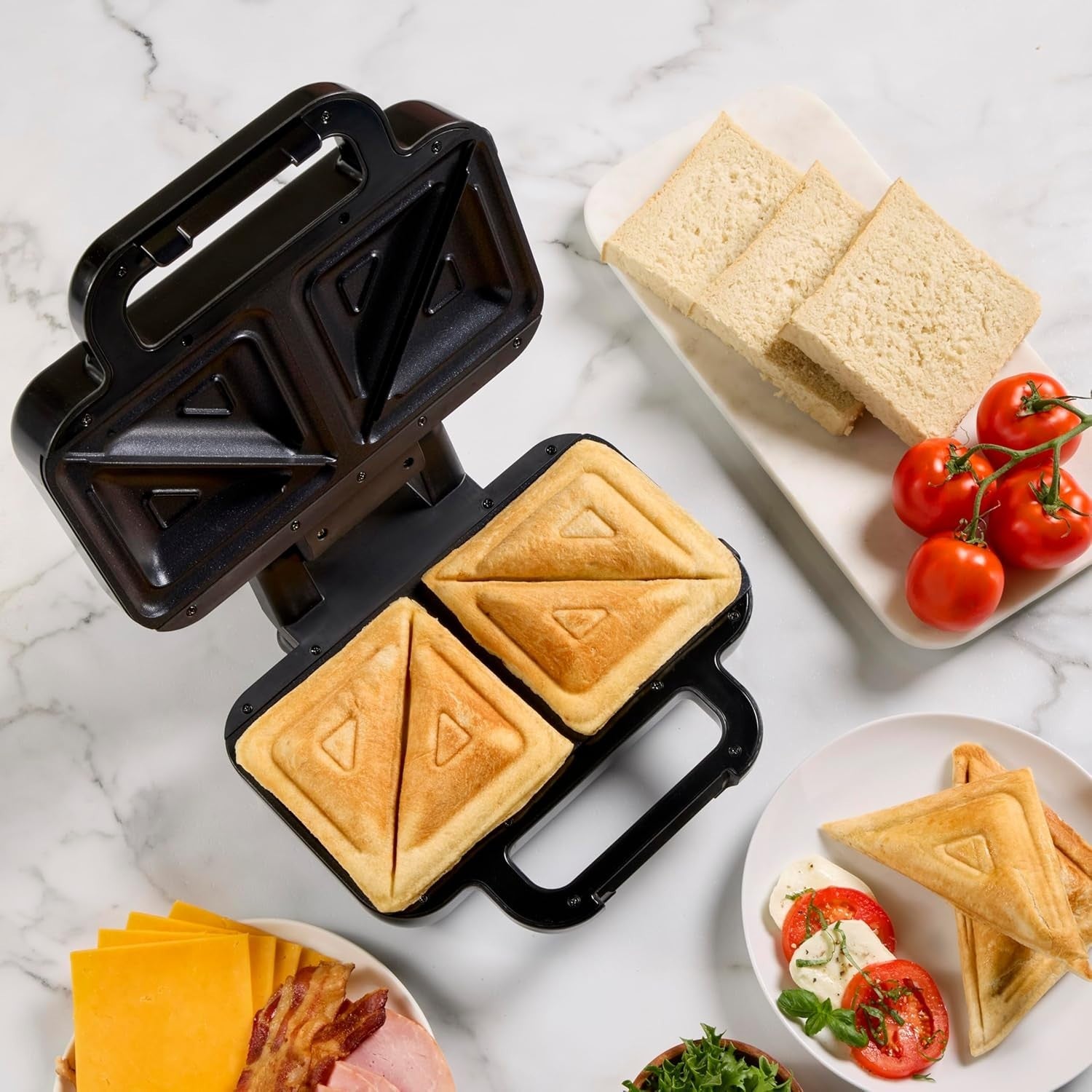 Stuff 'n' Press 2-Slice Deep Fill Toastie Maker with Dishwasher Safe Plates