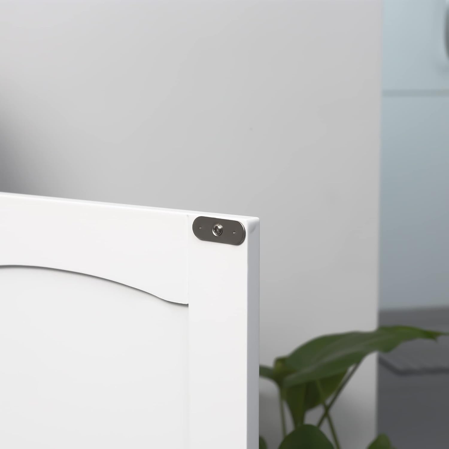 White Under Sink Bathroom Cabinet with Adjustable Shelves & Double Doors