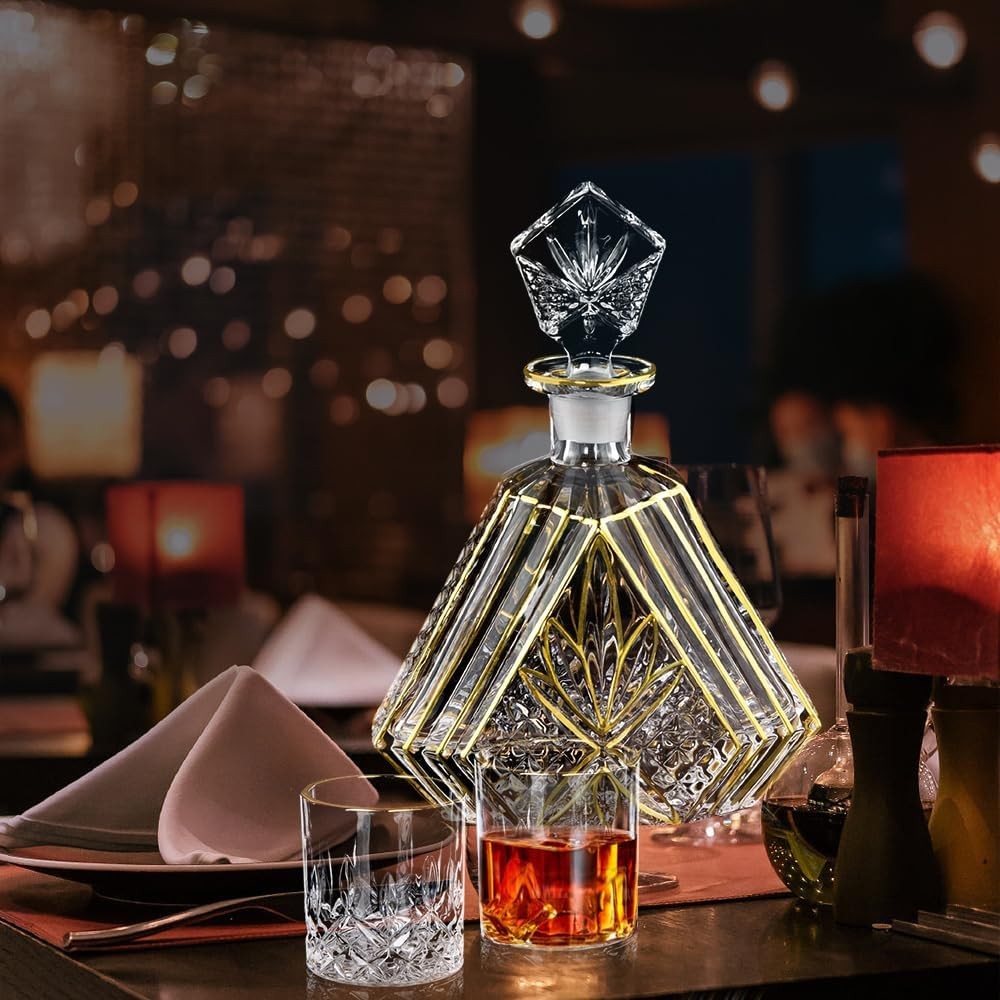 Gold Crystal Whiskey Decanter Set 600ml with 2 Glasses – Luxury Gift for Men