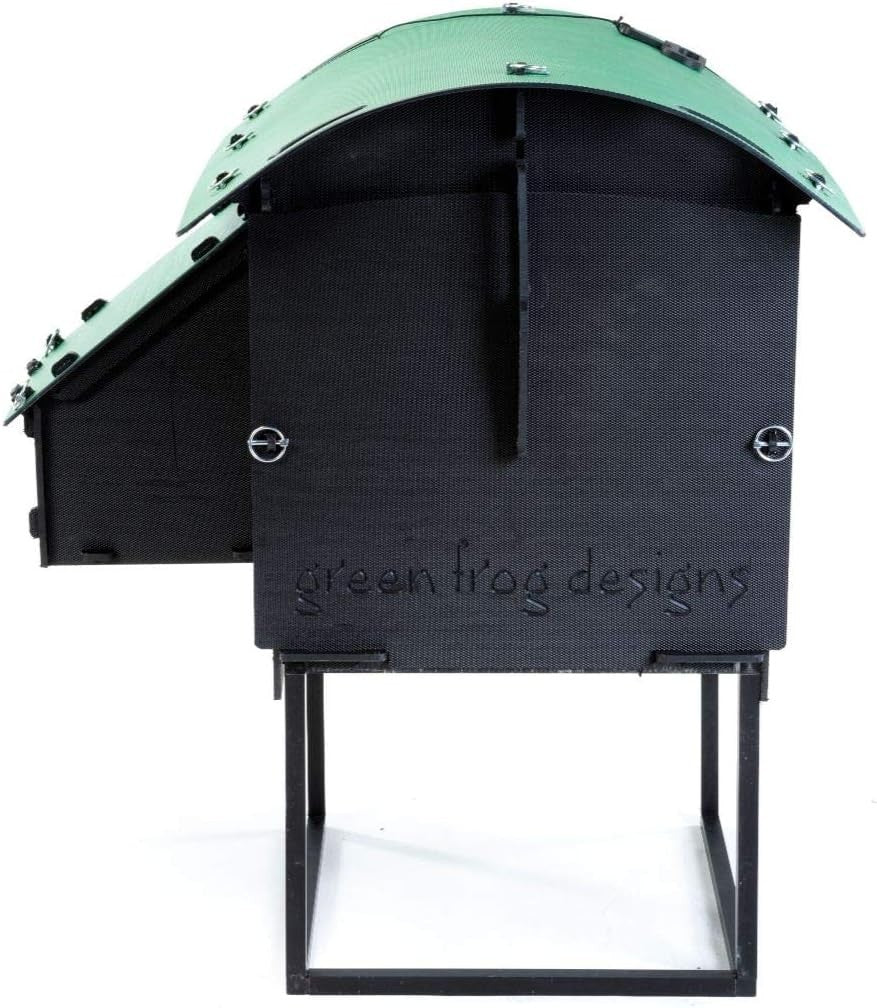 Small Chicken Coop Fox Proof Waterproof Recycled Plastic 2–4 Hens